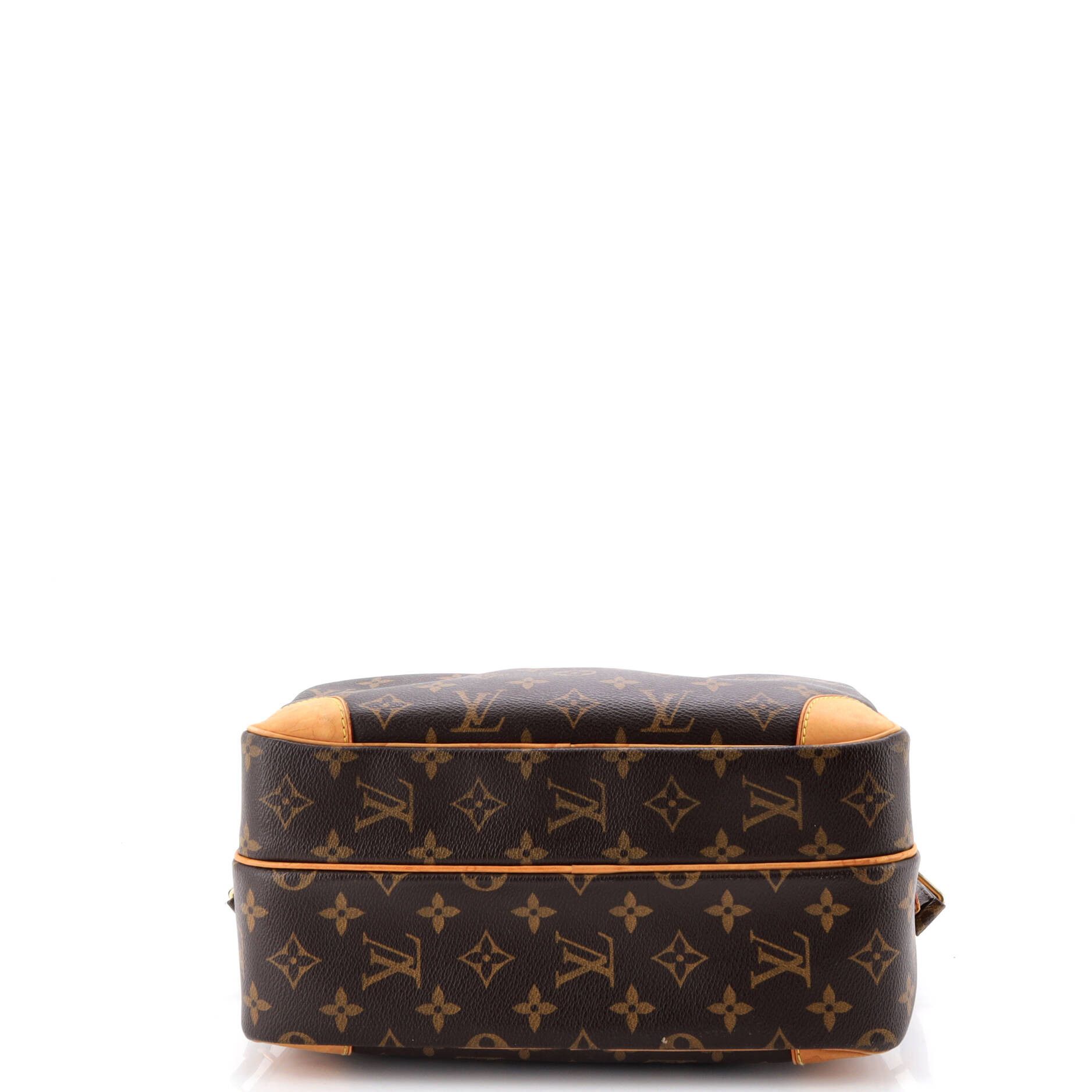 Louis Vuitton Nil Messenger Bag Size ONE SIZE - 4 Thumbnail