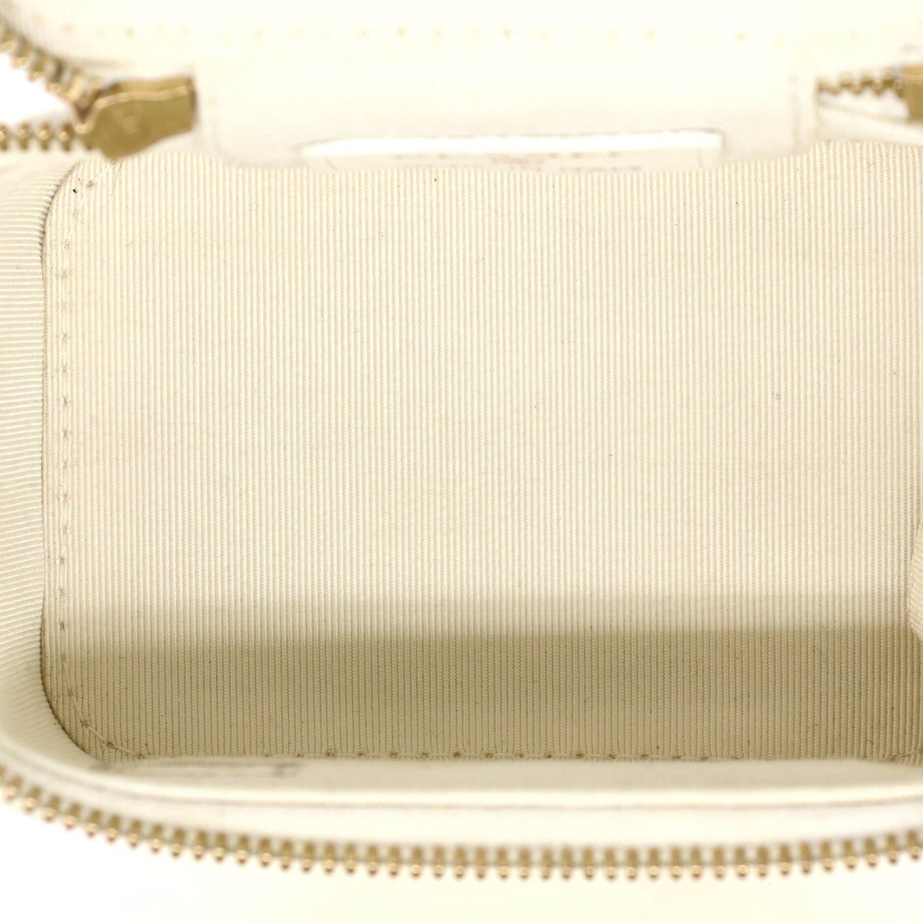 Chanel Camellia Bow Vanity Case with Chain Size ONE SIZE - 5 Thumbnail