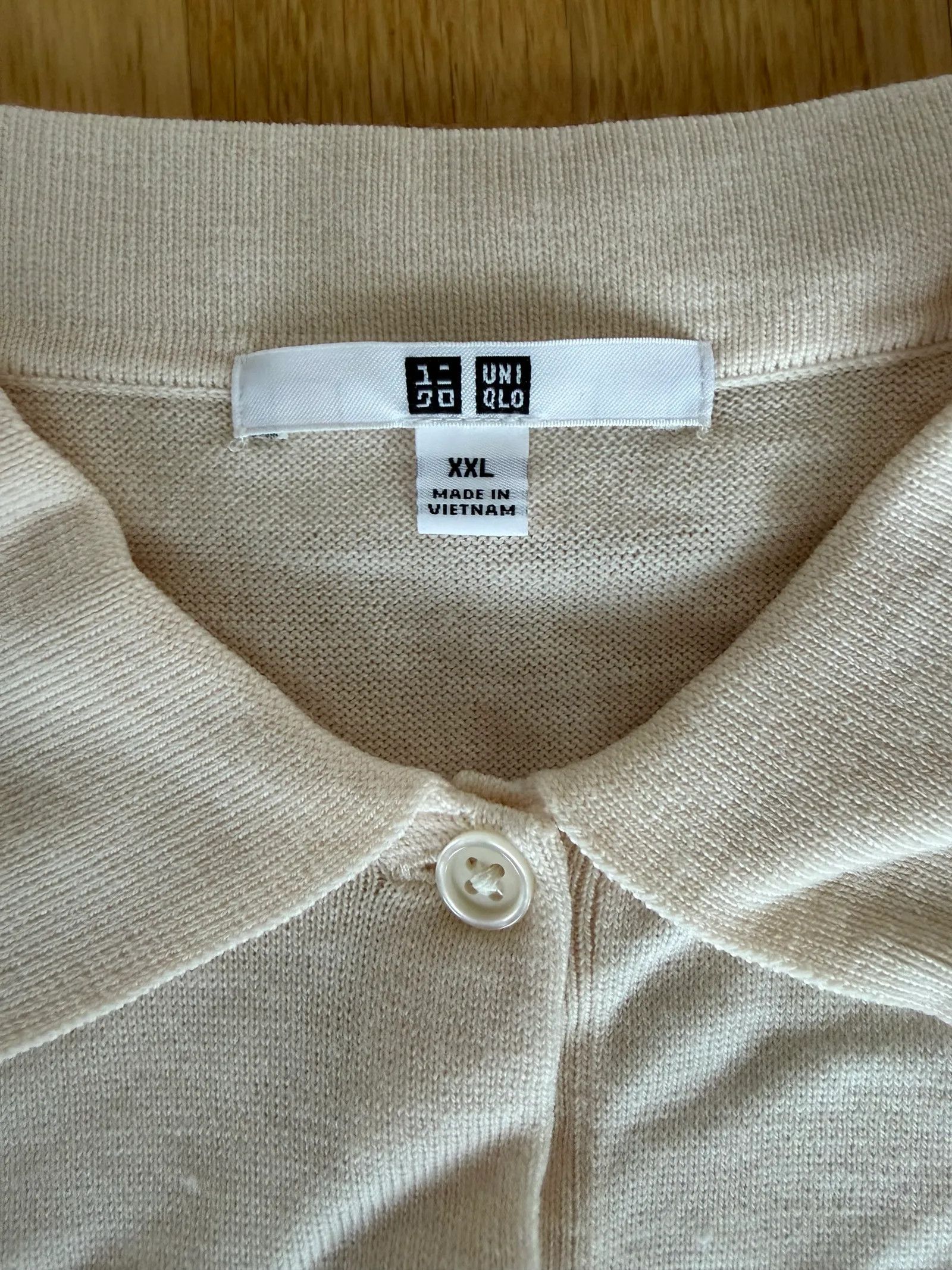 Uniqlo Uniqlo Sweater Size XXL / US 16-18 / IT 52-54 - 2 Thumbnail
