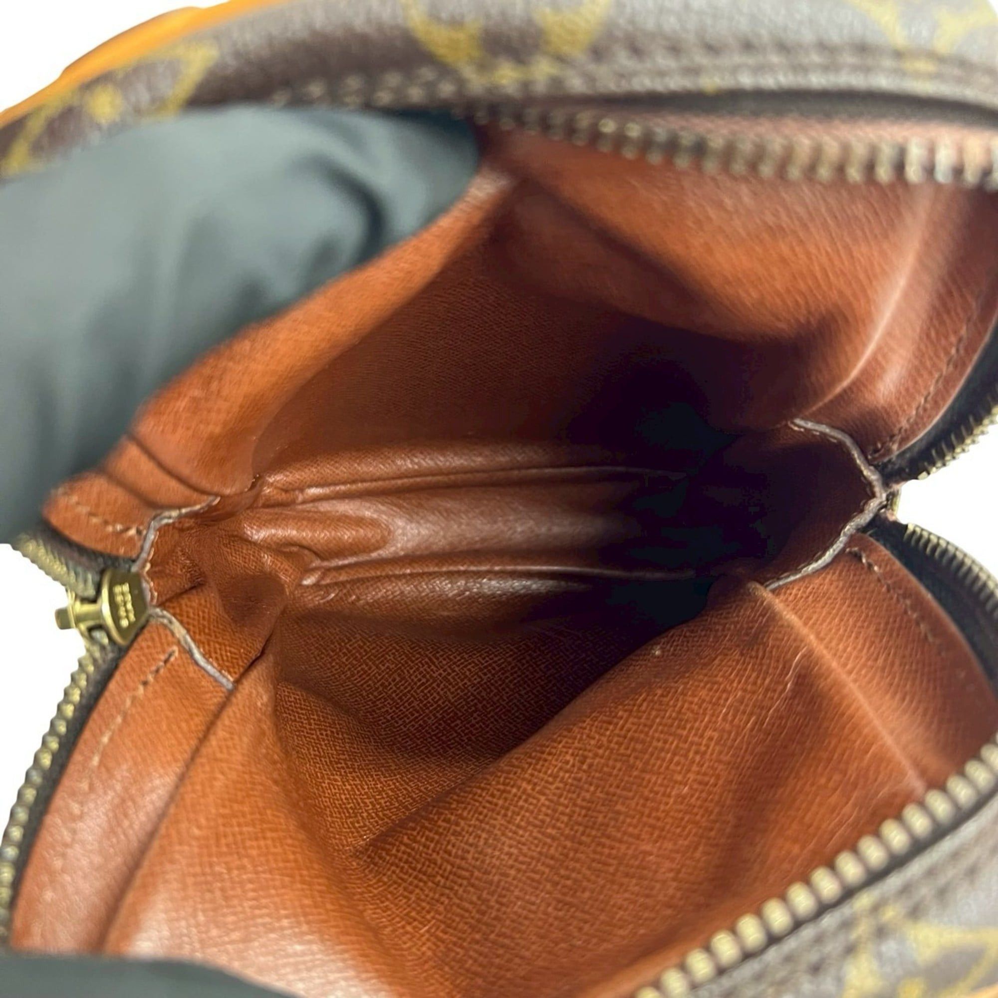 Louis Vuitton LOUIS VUITTON Amazon Monogram Leather Shoulder Bag/Pochette Brown ph2-9 Size ONE SIZE - 9 Thumbnail