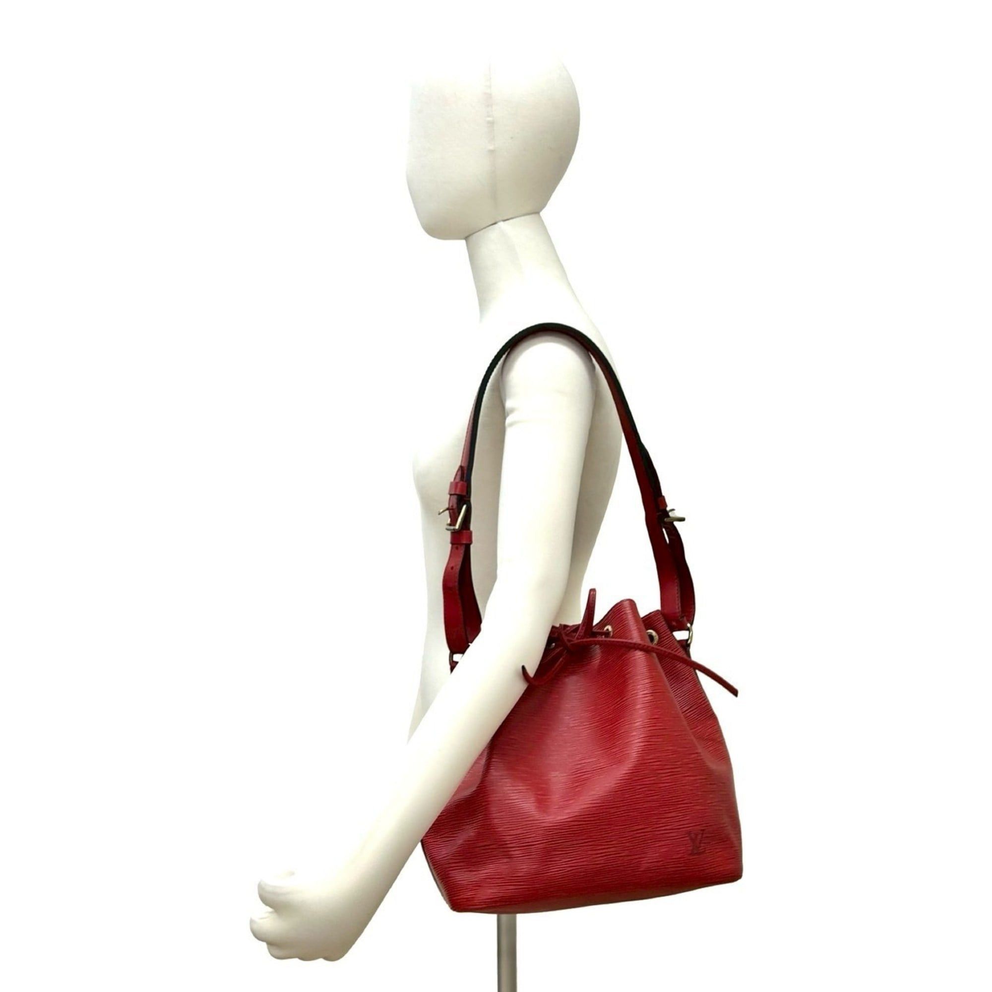 Louis Vuitton LOUIS VUITTON Petit Noe Epi Leather Drawstring Semi Shoulder Bag, Castilian Red, 438-7 Size ONE SIZE - 2 Thumbnail