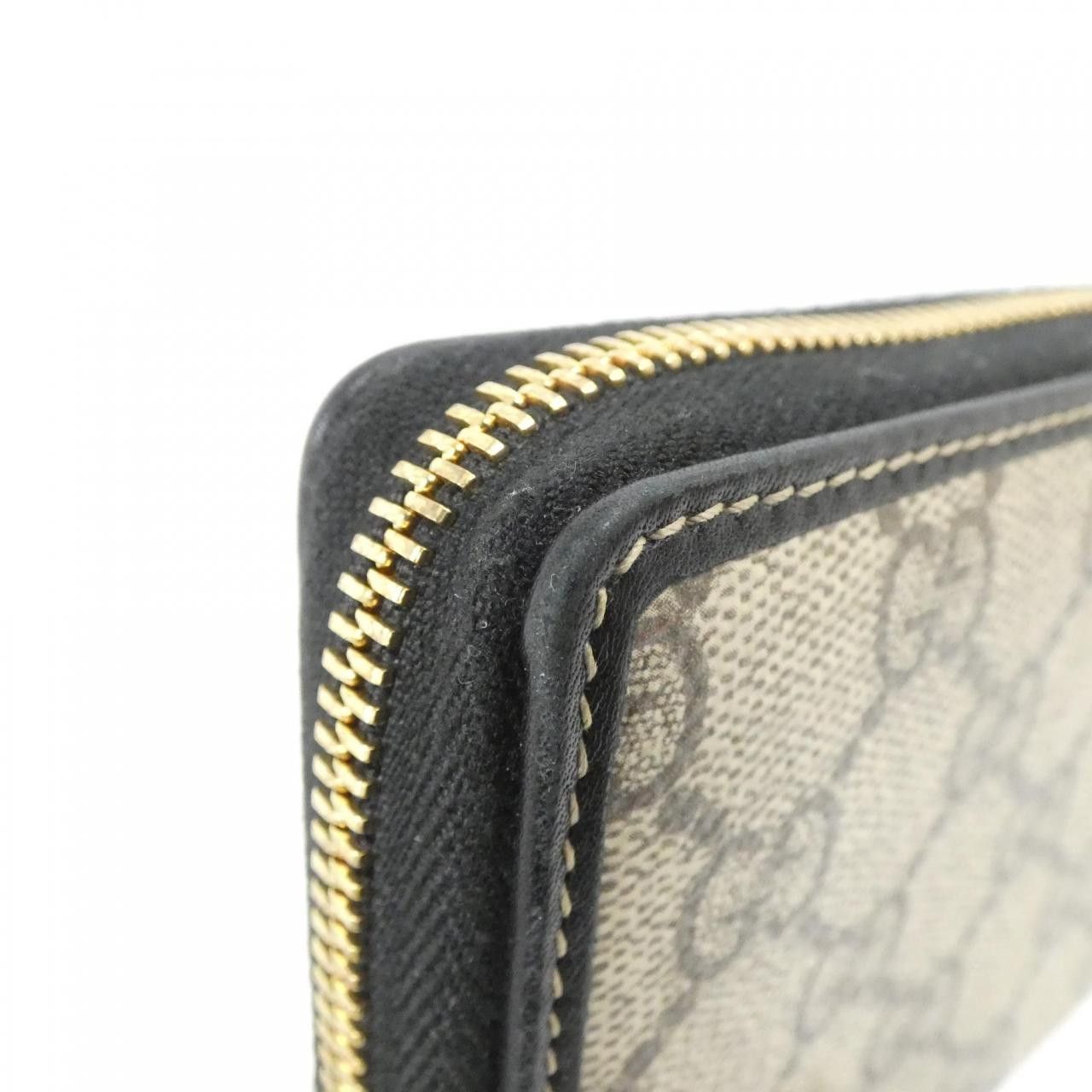 Gucci Gucci Gucci GG EMBLEM Soft GG Canvas Long Wallet Textile Long Wallet 819122 FAD6L DUTY FREE for USA Size ONE SIZE - 3 Thumbnail