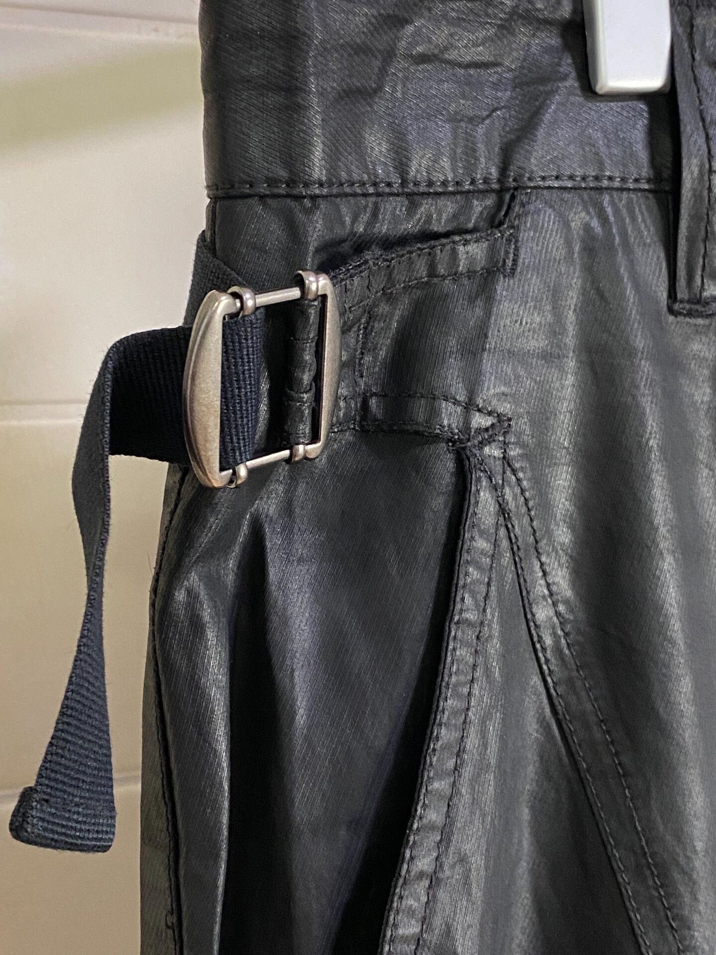 Helmut Lang Helmut Lang Coated Functional Cargo Pants Size US 30 / EU 46 - 3 Thumbnail