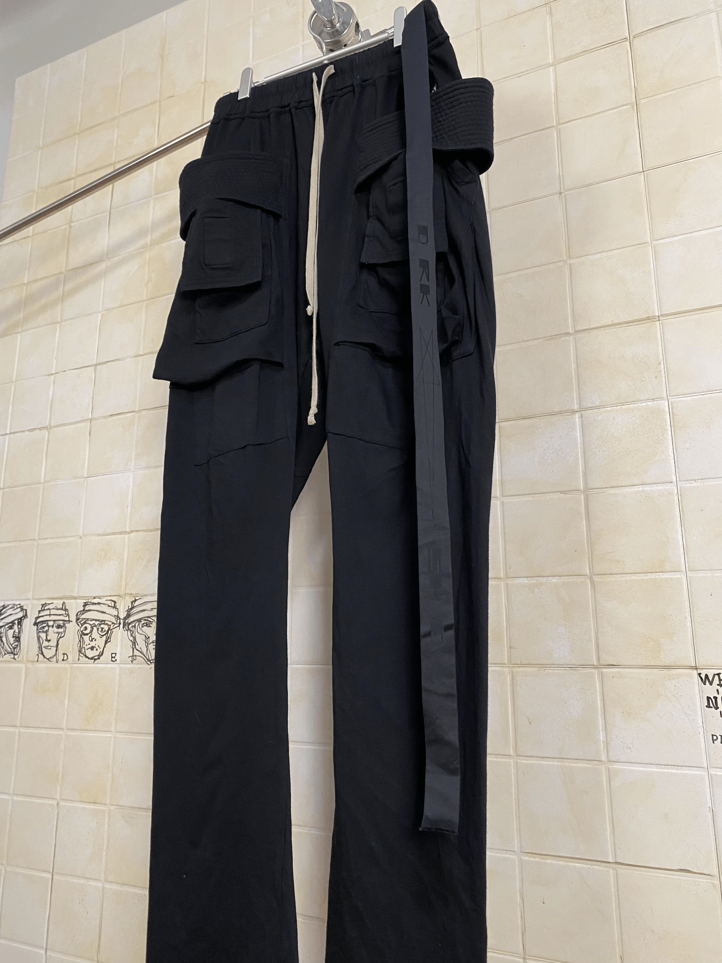 Rick Owens Drkshdw Rick Owens Drkshdw Black Pants Size US 26 / EU 42 - 3 Thumbnail