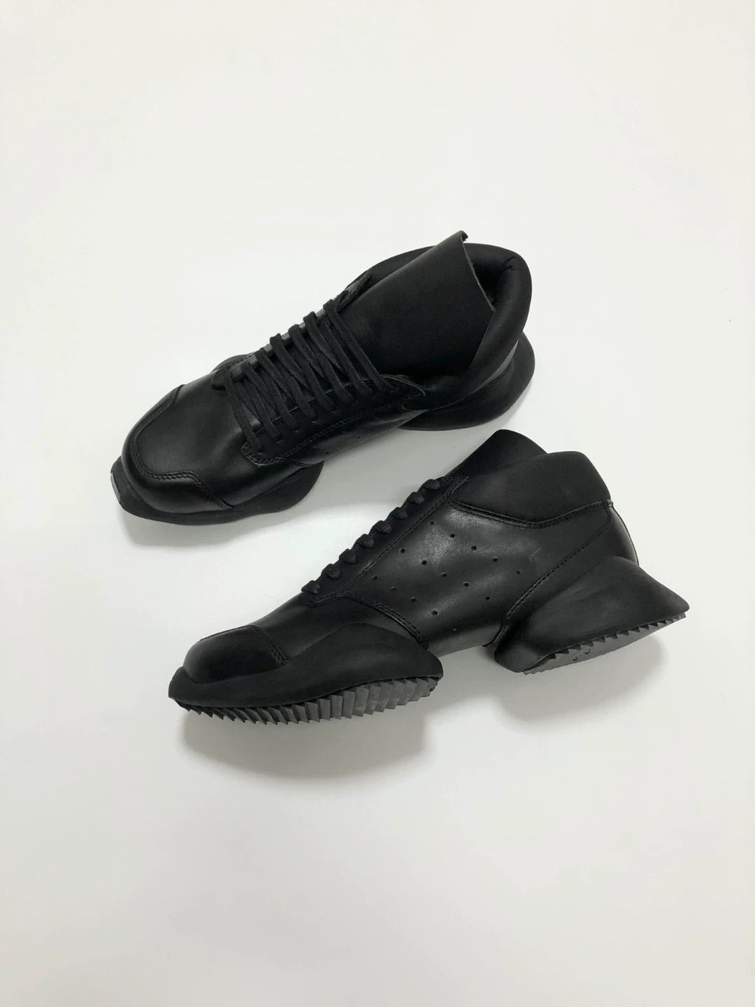 Rick Owens Rick Owens Black Low-Top Sneakers Size 39 Size US 6 / EU 39 - 4 Thumbnail