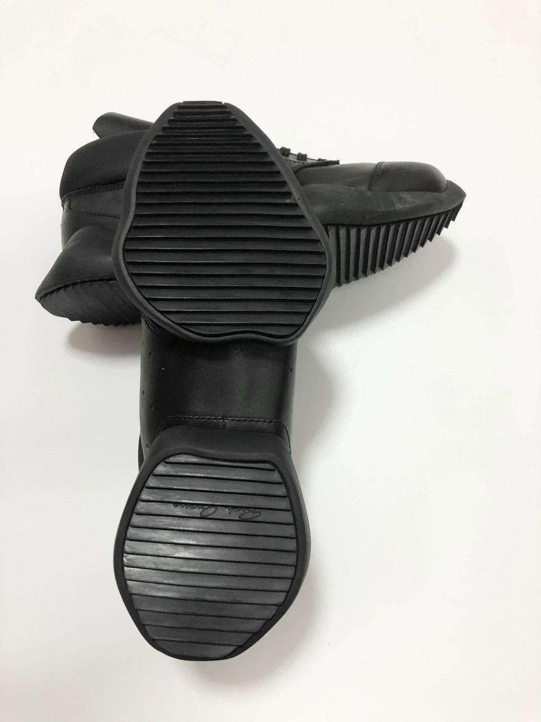 Rick Owens Rick Owens Black Low-Top Sneakers Size 39 Size US 6 / EU 39 - 6 Thumbnail