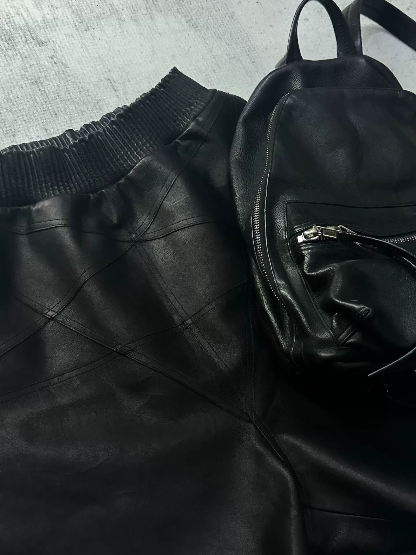 Rick Owens Rick Owens Leather Star Shorts Size US 34 / EU 50 - 7 Thumbnail