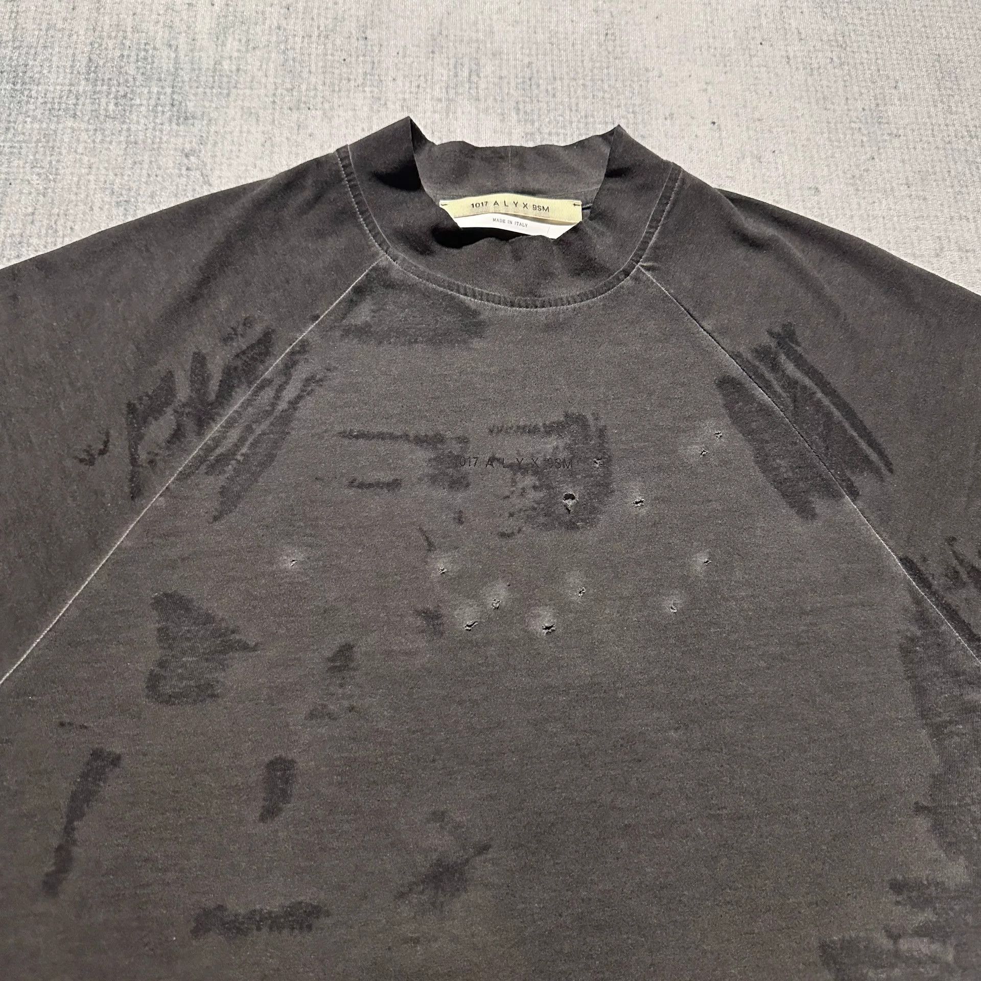 1017 ALYX 9SM ALYX Gray T-Shirt Size Small Size US S / EU 44-46 / 1 - 2 Thumbnail