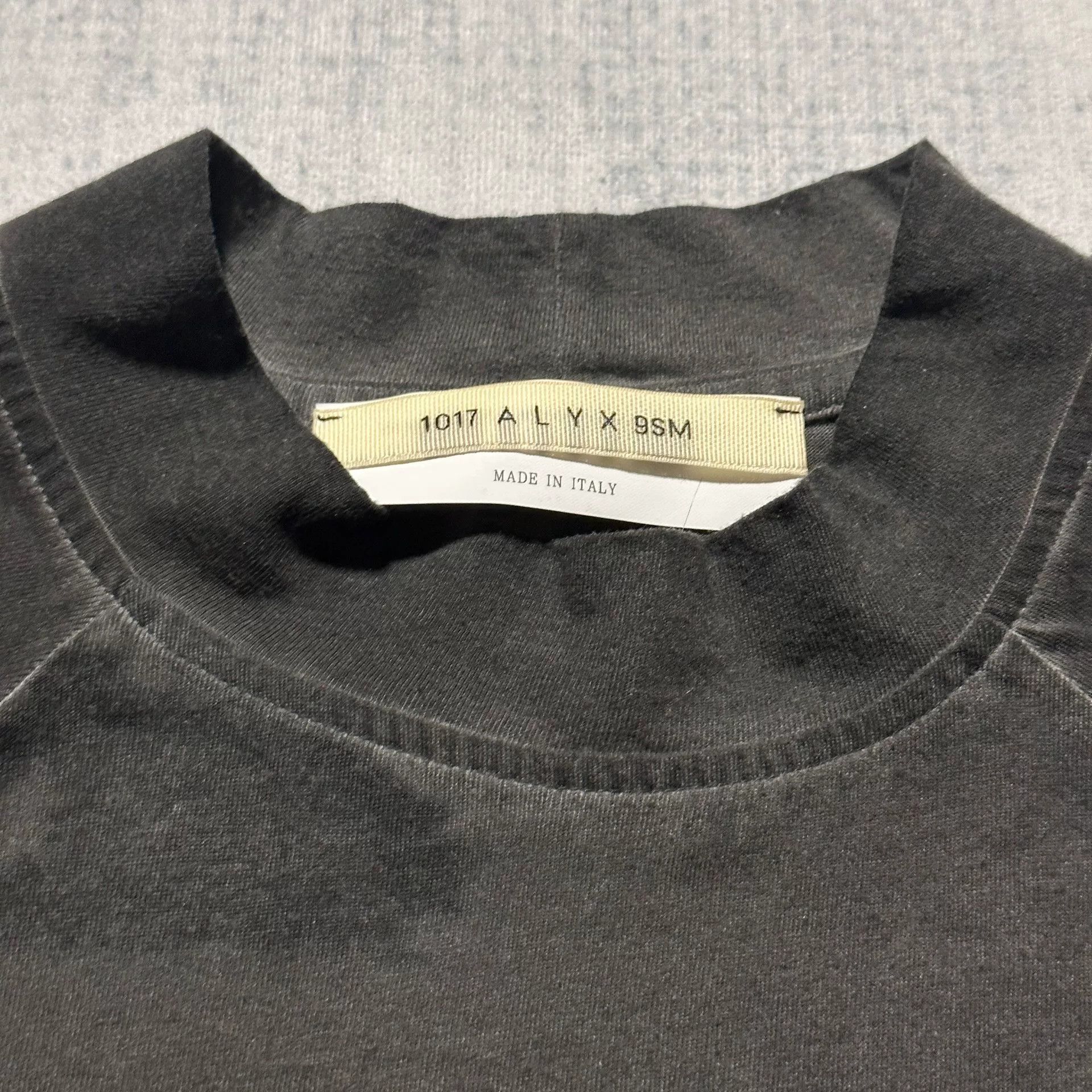 1017 ALYX 9SM ALYX Gray T-Shirt Size Small Size US S / EU 44-46 / 1 - 4 Thumbnail