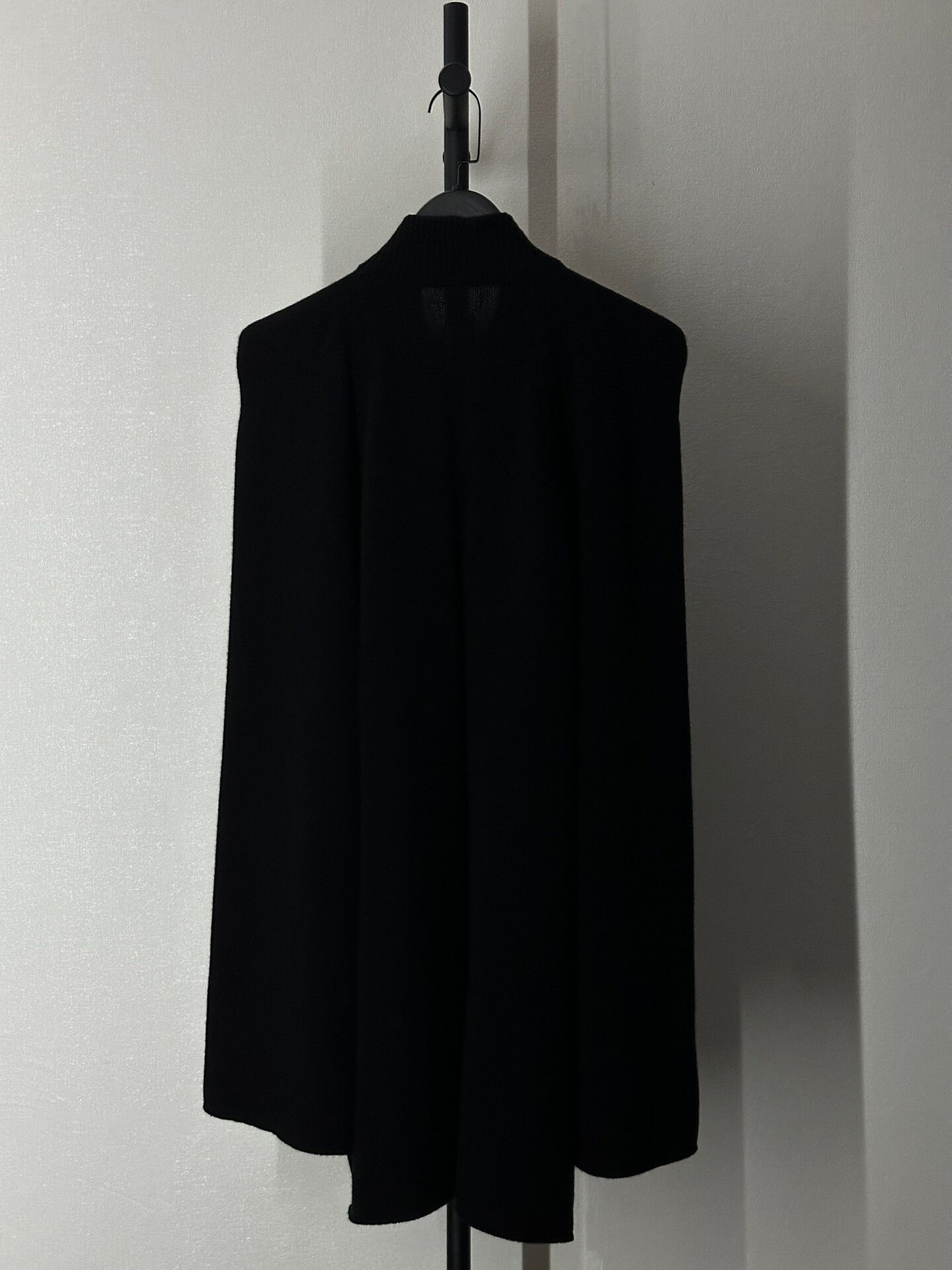Rick Owens Rick Owens Black Batwing Sleeve Jacket Size US S / EU 44-46 / 1 - 4 Thumbnail