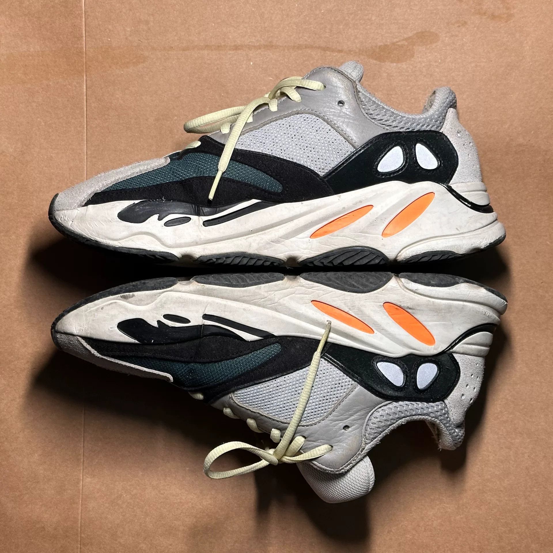 Yeezy Adidas Yeezy 700 Sneakers in Orange Size US 10 / EU 43 - 3 Thumbnail