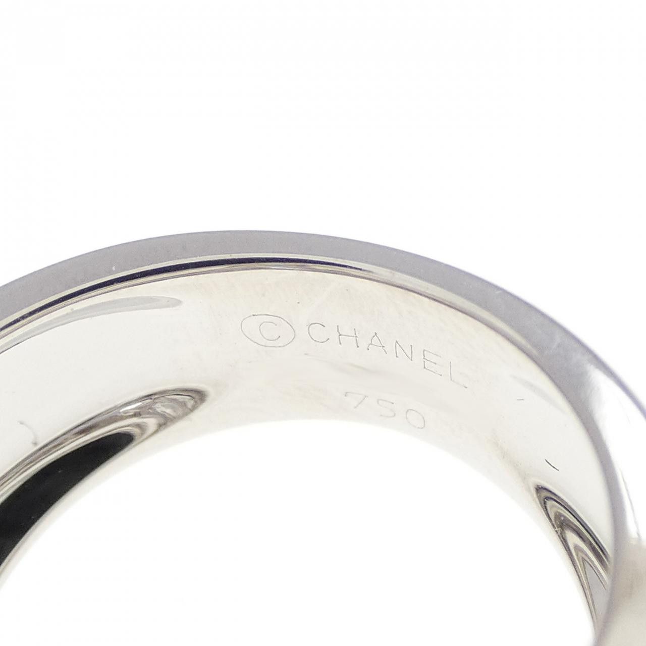 Chanel Chanel Chanel Three Symbols 750 White Gold Diamond Ring Size 8 Precious Metal Ring J1520 DUTY FREE for USA Size ONE SIZE - 4 Thumbnail