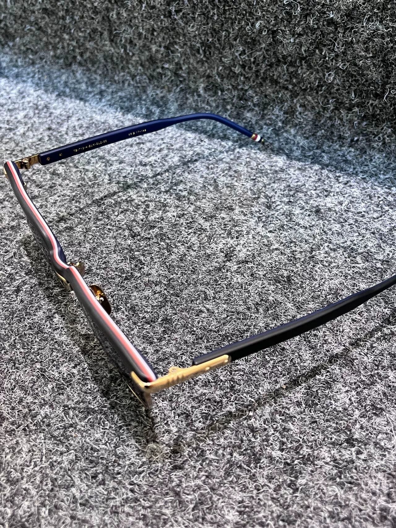 Thom Browne Thom Browne Sunglasses B713 for Sale Size ONE SIZE - 6 Thumbnail