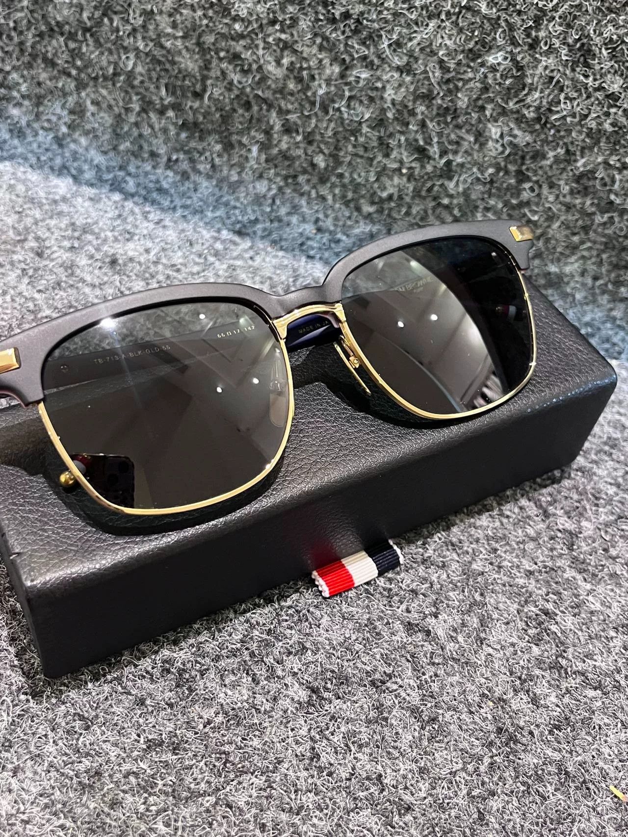 Thom Browne Thom Browne Sunglasses B713 for Sale Size ONE SIZE - 2 Thumbnail