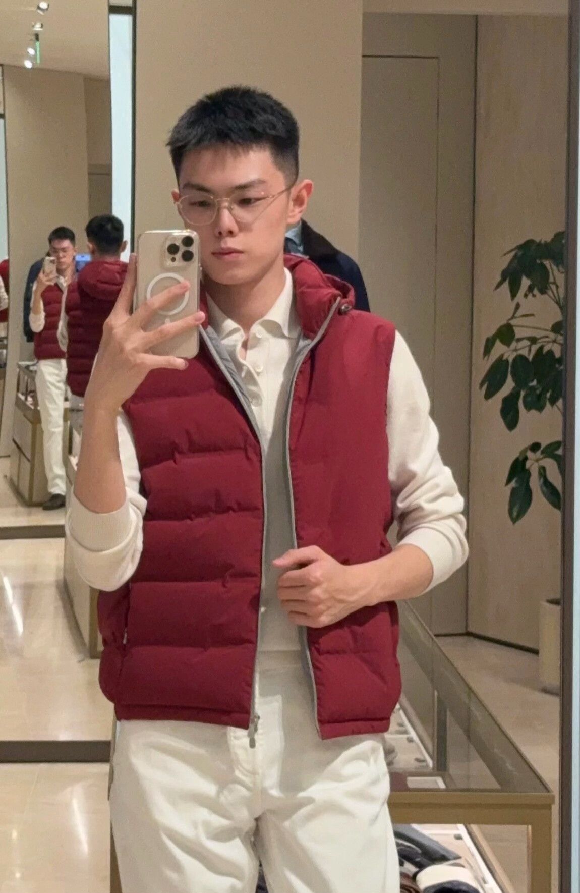 Brunello Cucinelli Brunello Cucinelli Men's Red Vest Size US M / EU 48-50 / 2 - 4 Thumbnail