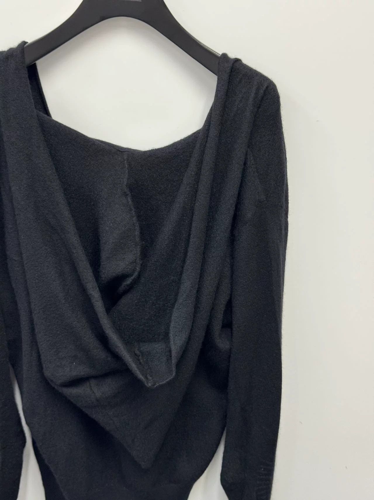 Rick Owens Rick Owens Black V-Neck Wool Sweater Size S / US 4 / IT 40 - 4 Thumbnail