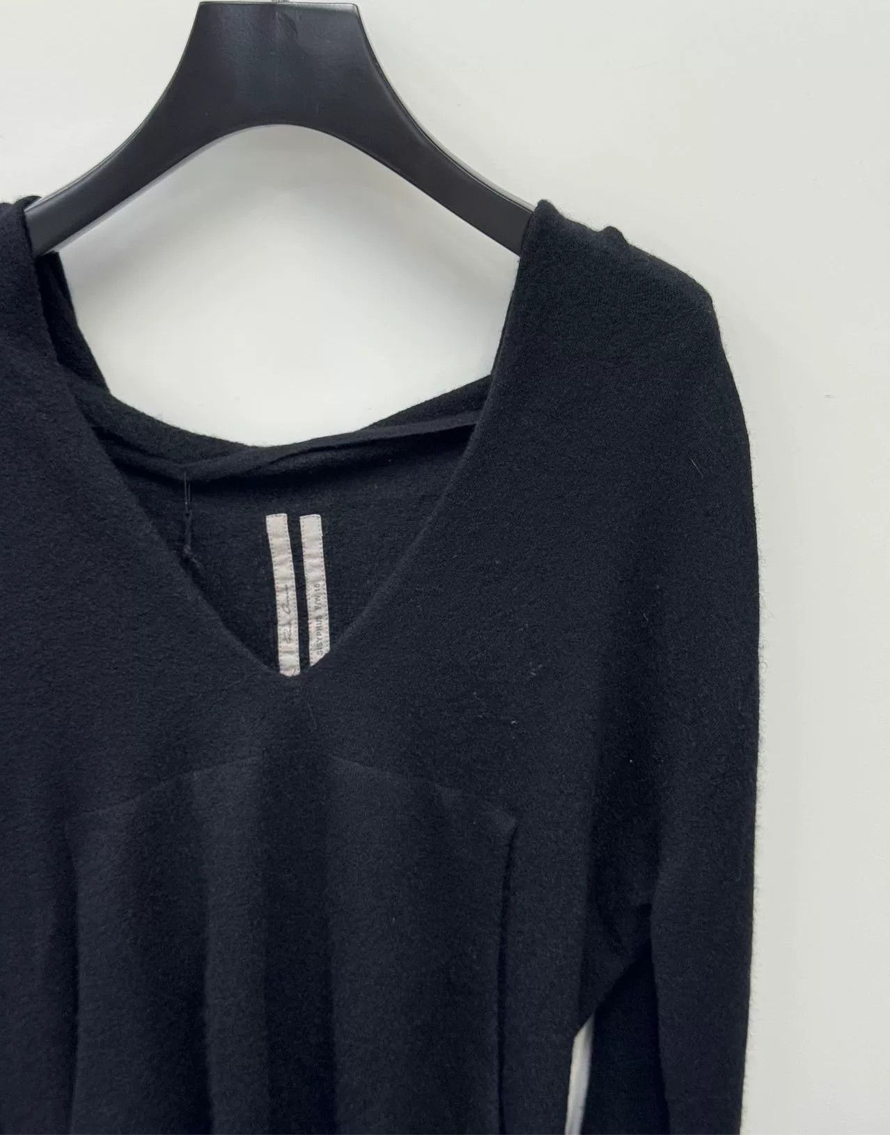 Rick Owens Rick Owens Black V-Neck Wool Sweater Size S / US 4 / IT 40 - 3 Thumbnail