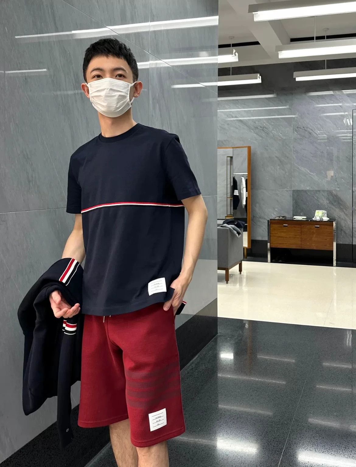 Thom Browne Thom Browne Short Sleeve T-shirt Size US S / EU 44-46 / 1 - 3 Thumbnail