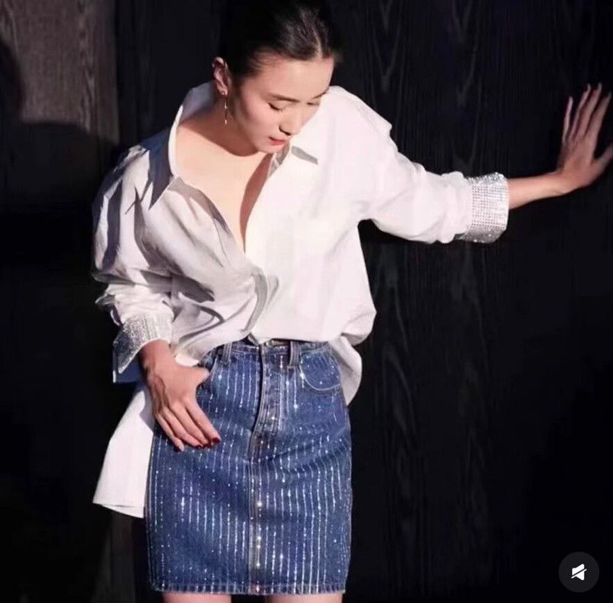 Alexander Wang Alexander Wang Denim Skirt with Rhinestones Size 25" / US 0 / IT 36 - 3 Thumbnail