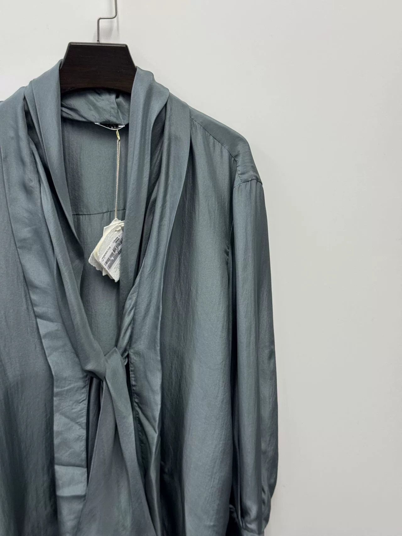 Brunello Cucinelli Brunello Cucinelli Silk Shirt for Women Size L / US 10 / IT 46 - 3 Thumbnail
