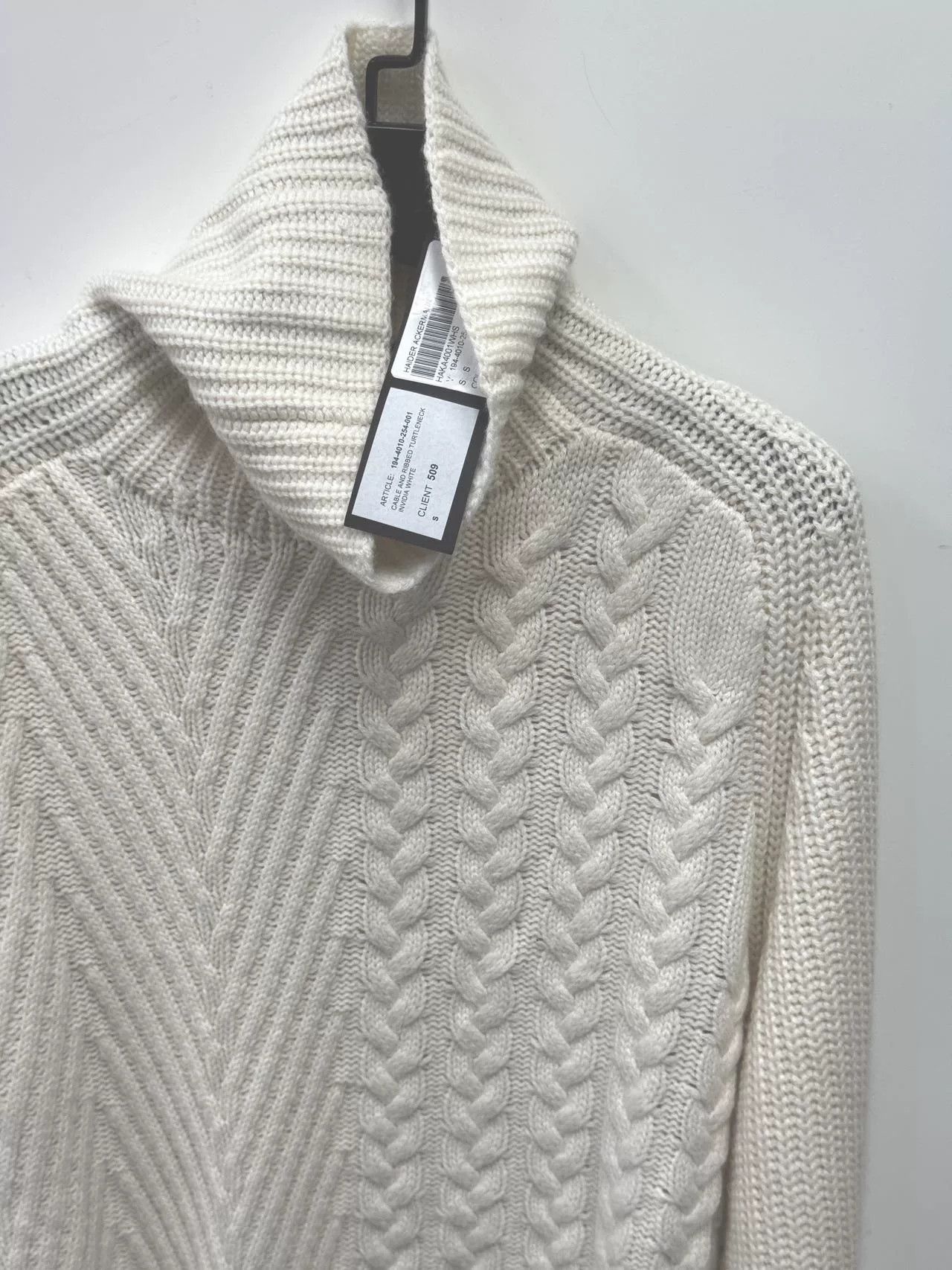 Haider Ackermann Haider Ackermann Women's Cable Knit Sweater Size S / US 4 / IT 40 - 3 Thumbnail