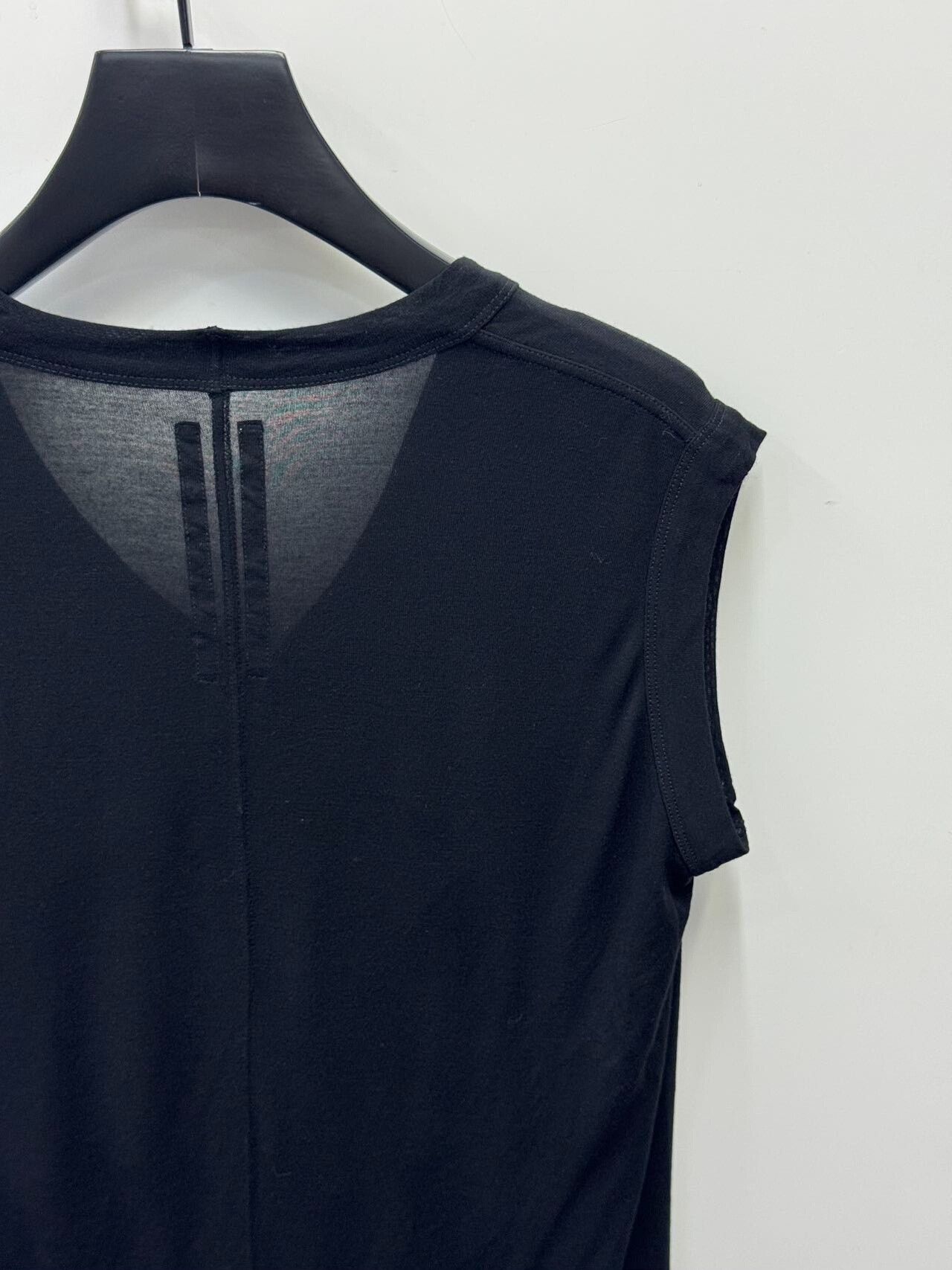 Rick Owens Rick Owens Black V-Neck Sleeveless Top Size US XS / EU 42 / 0 - 5 Thumbnail