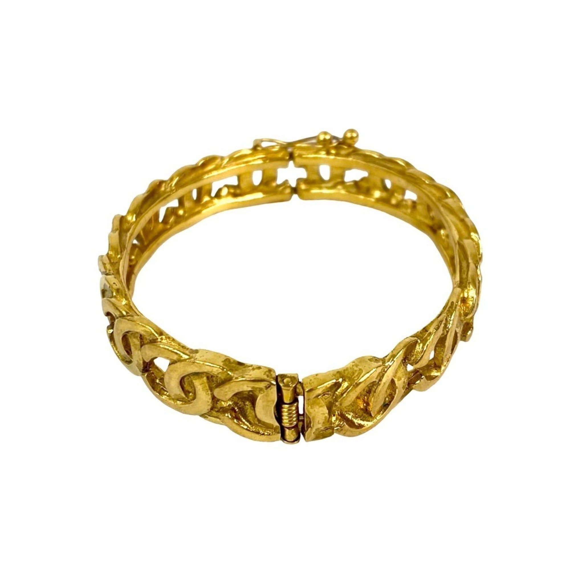 Chanel CHANEL Coco Mark GP Bracelet Bangle Gold 614-7 Size ONE SIZE - 6 Thumbnail