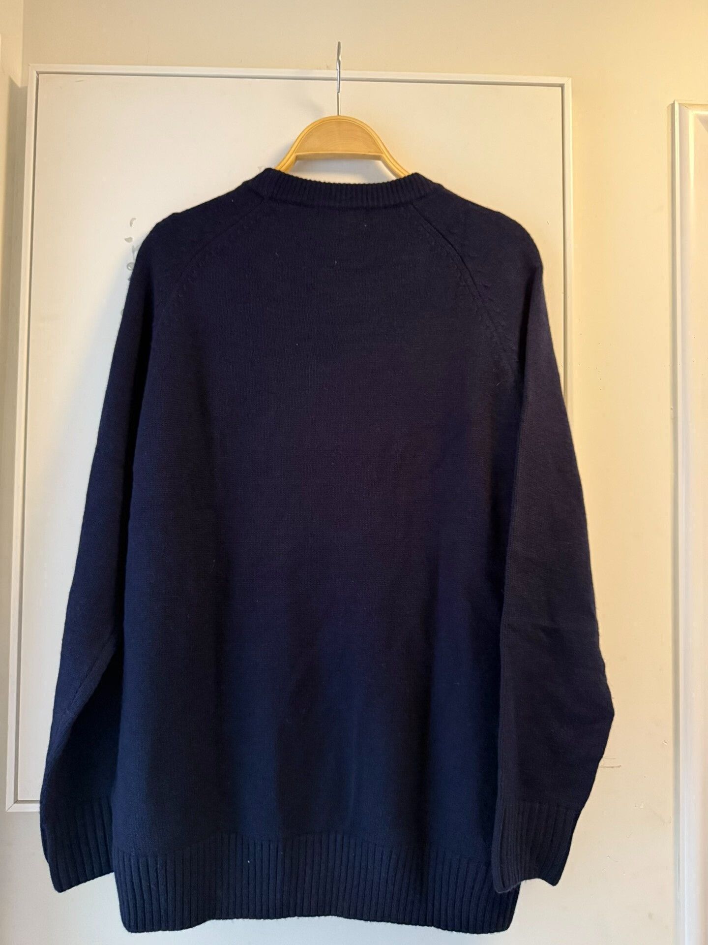 Burberry Burberry Men's Navy Sweater 2XL Size US XXL / EU 58 / 5 - 2 Thumbnail