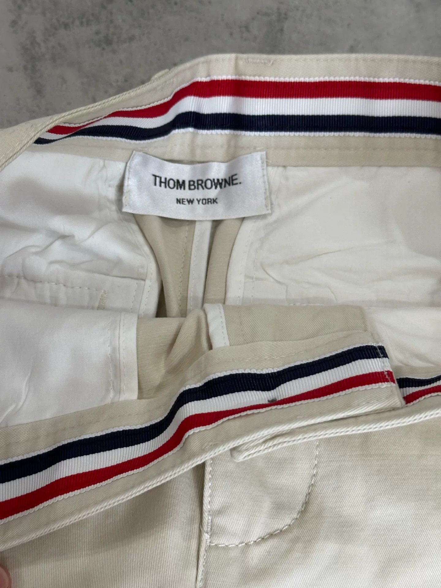 Thom Browne Thom Browne Men's Embroidered Shorts Size US 32 / EU 48 - 9 Thumbnail