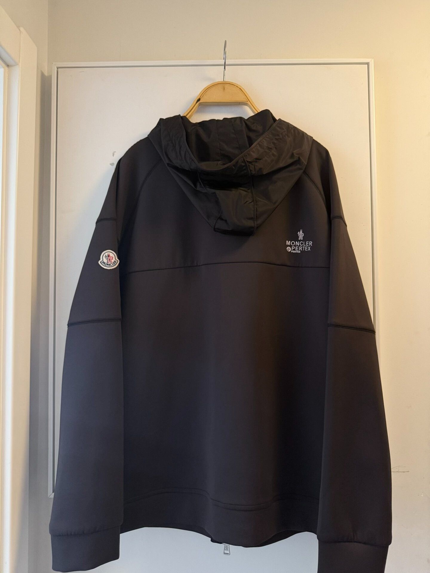 Moncler Moncler Men's Sports Jacket Size US XL / EU 56 / 4 - 2 Thumbnail