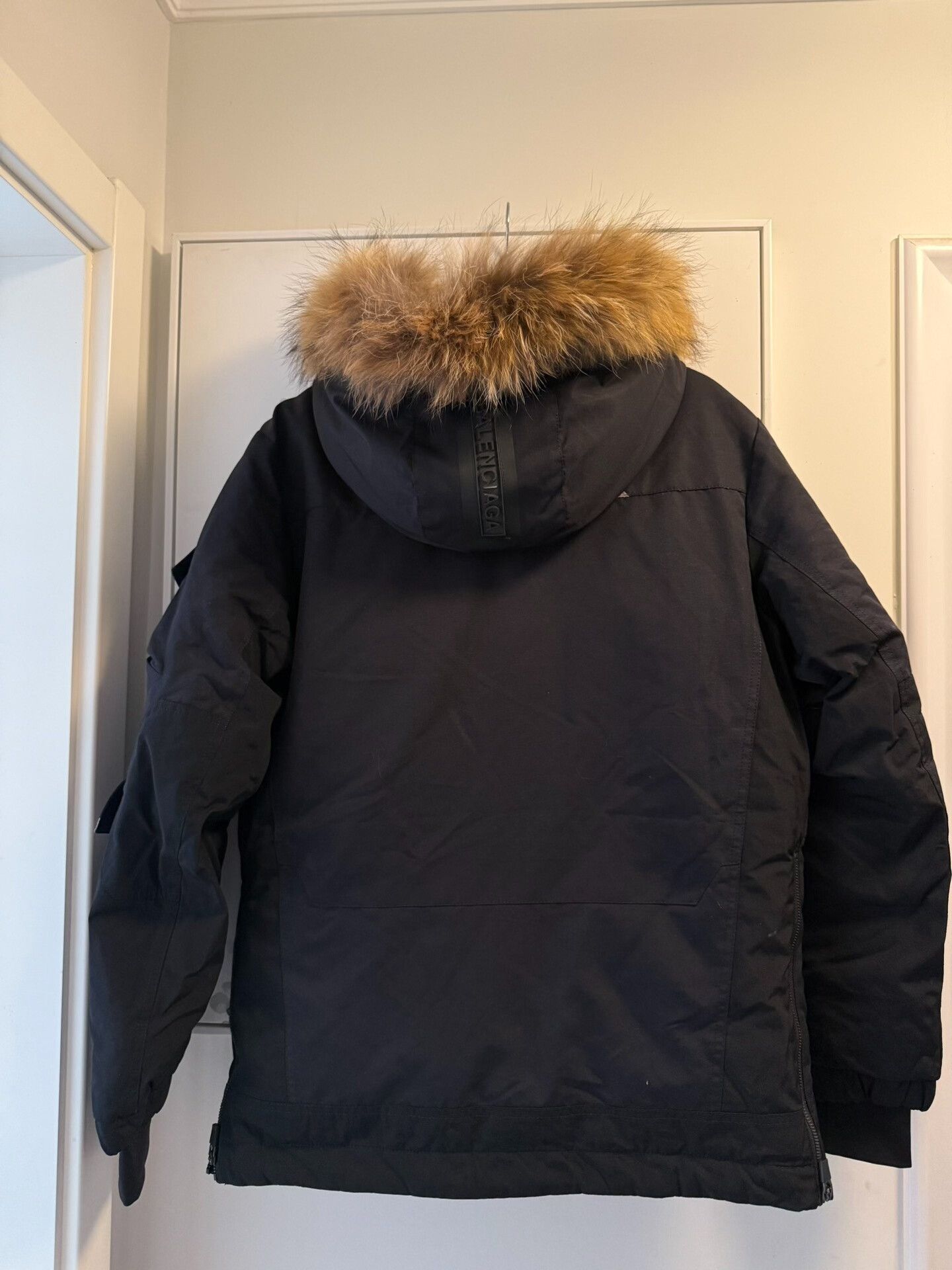 Balenciaga Balenciaga Waterproof Down Jacket Size US S / EU 44-46 / 1 - 2 Thumbnail
