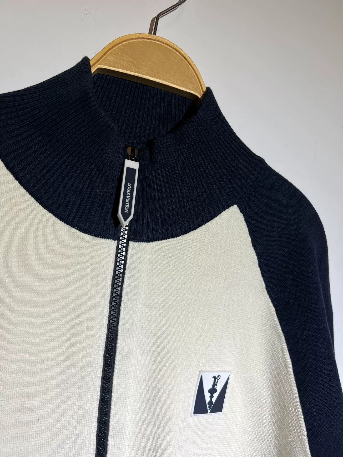 Louis Vuitton Louis Vuitton Knitted Baseball Jacket Size US M / EU 48-50 / 2 - 4 Thumbnail
