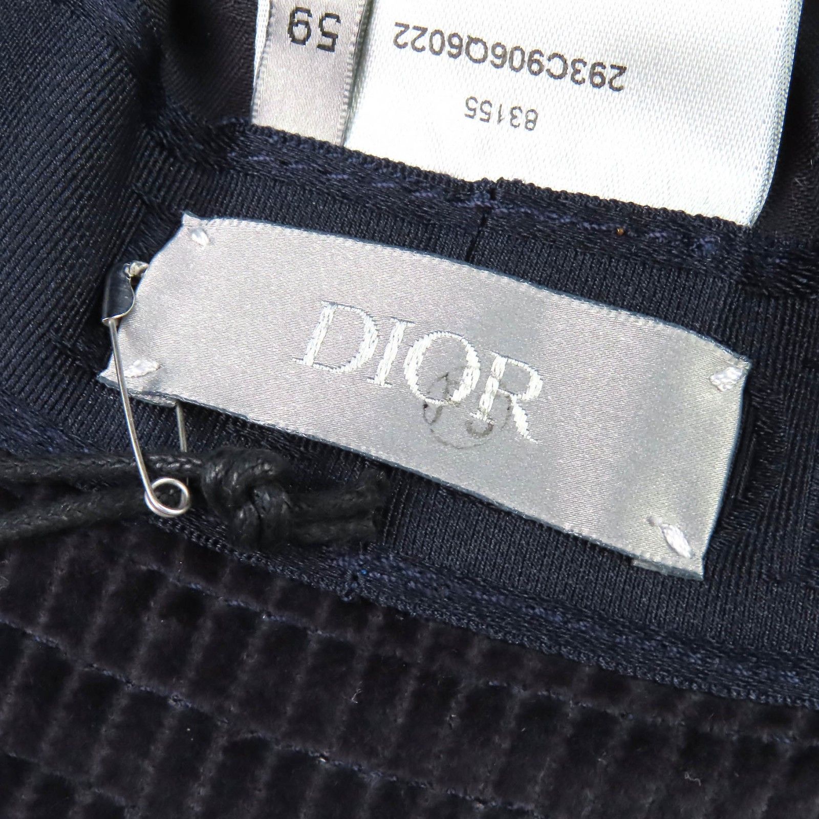 Dior Dior Dior Diamond CD logo Oblique lining Corduroy Bucket Hat Textile Hats 293C906Q6022 DUTY FREE for USA Size ONE SIZE - 7 Thumbnail