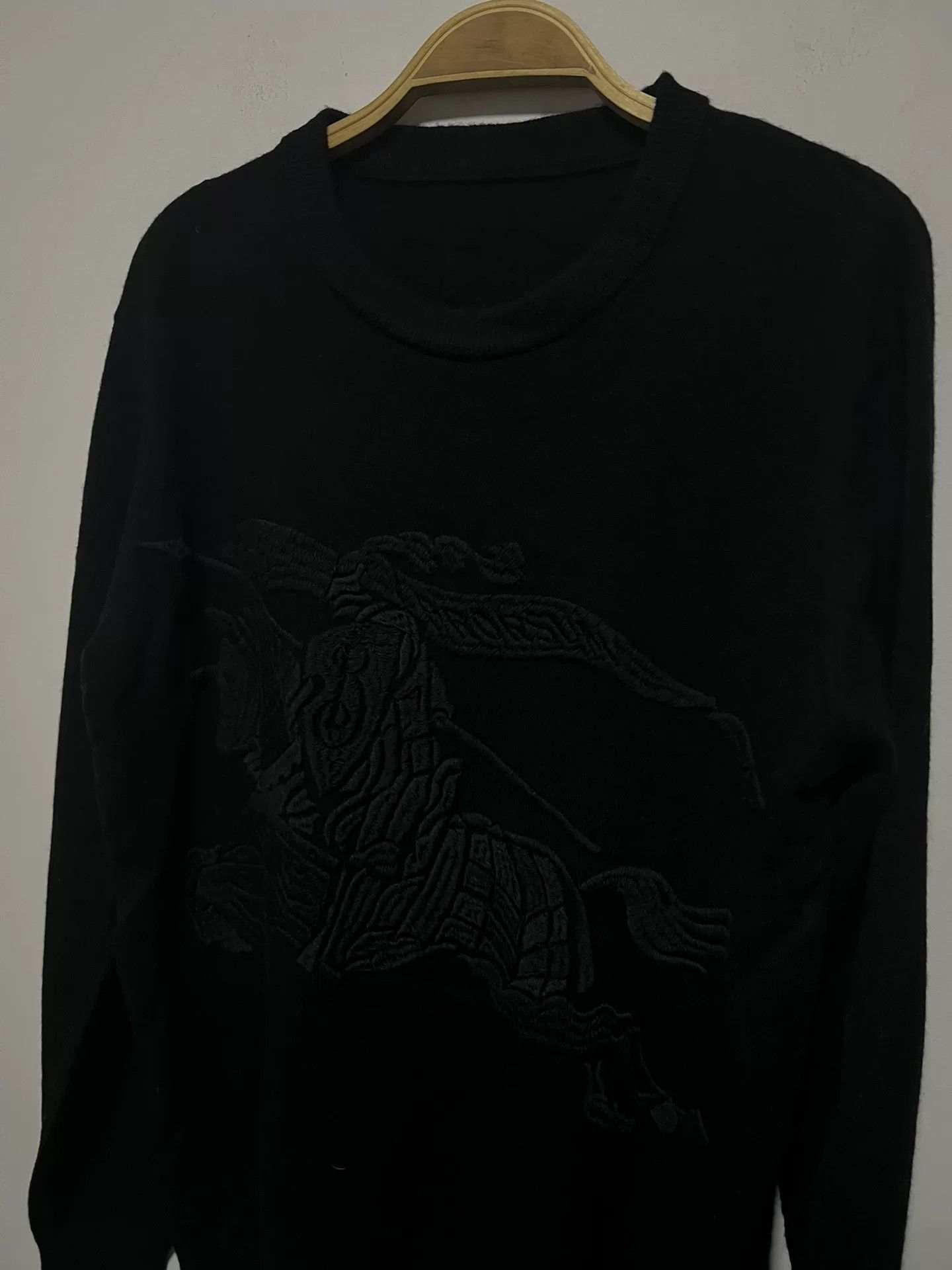 Burberry Burberry Men's Sweater with Embroidery Size US M / EU 48-50 / 2 - 3 Thumbnail