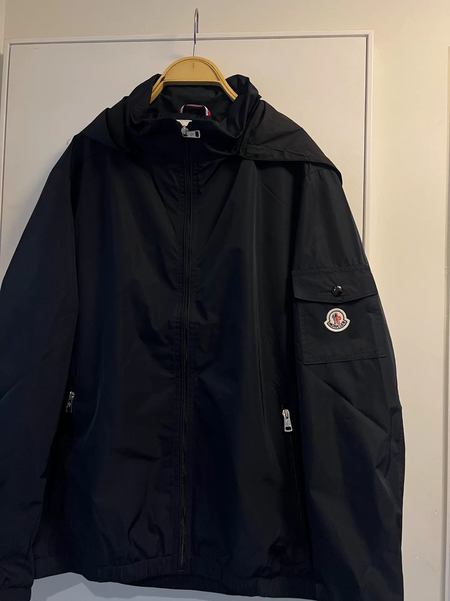 Moncler Moncler Men's Black Jacket with Detachable Hood Size US M / EU 48-50 / 2 - 5 Thumbnail