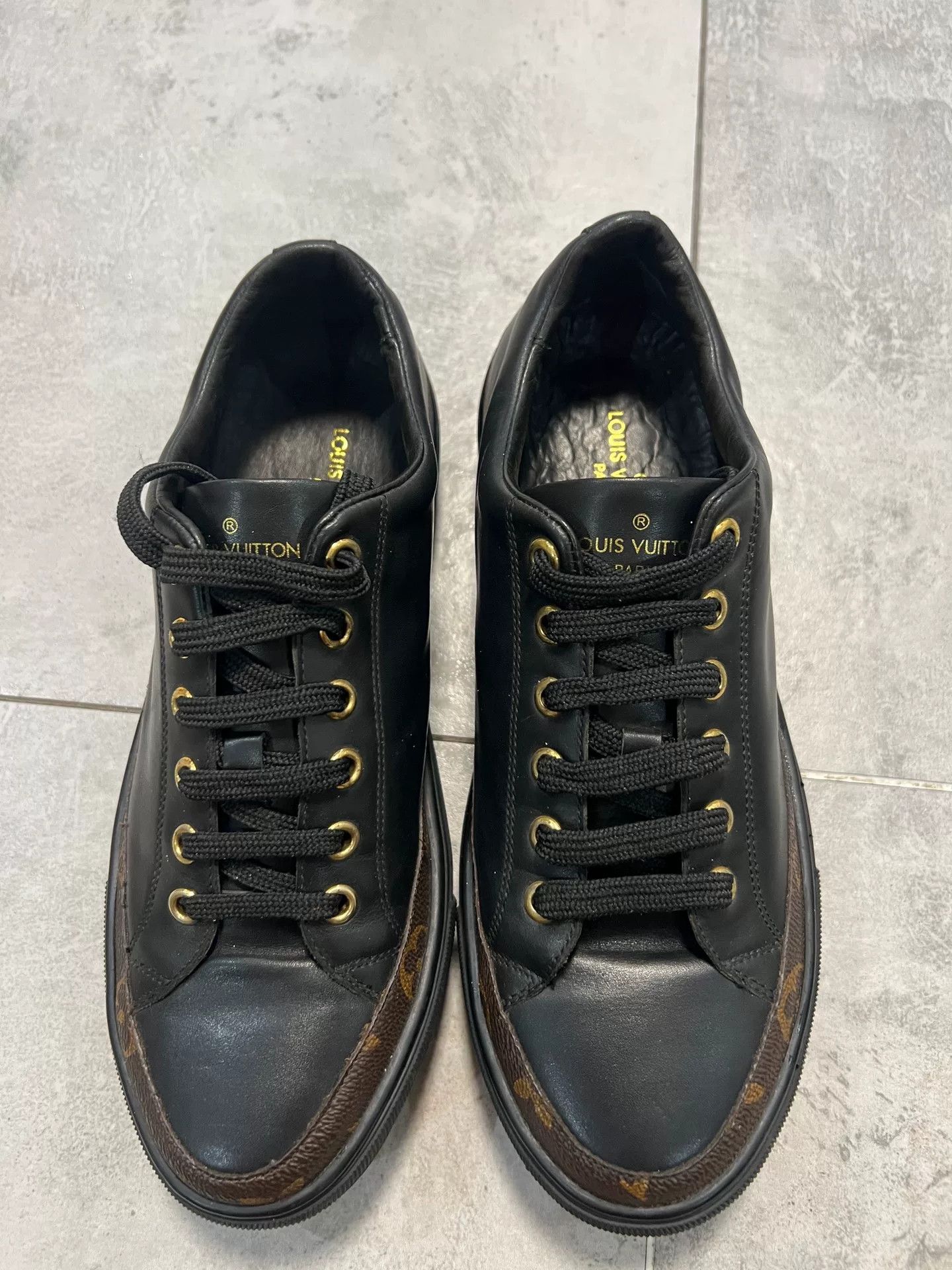 Louis Vuitton Louis Vuitton Black Sneakers Size 39 Size US 6 / EU 39 - 6 Thumbnail