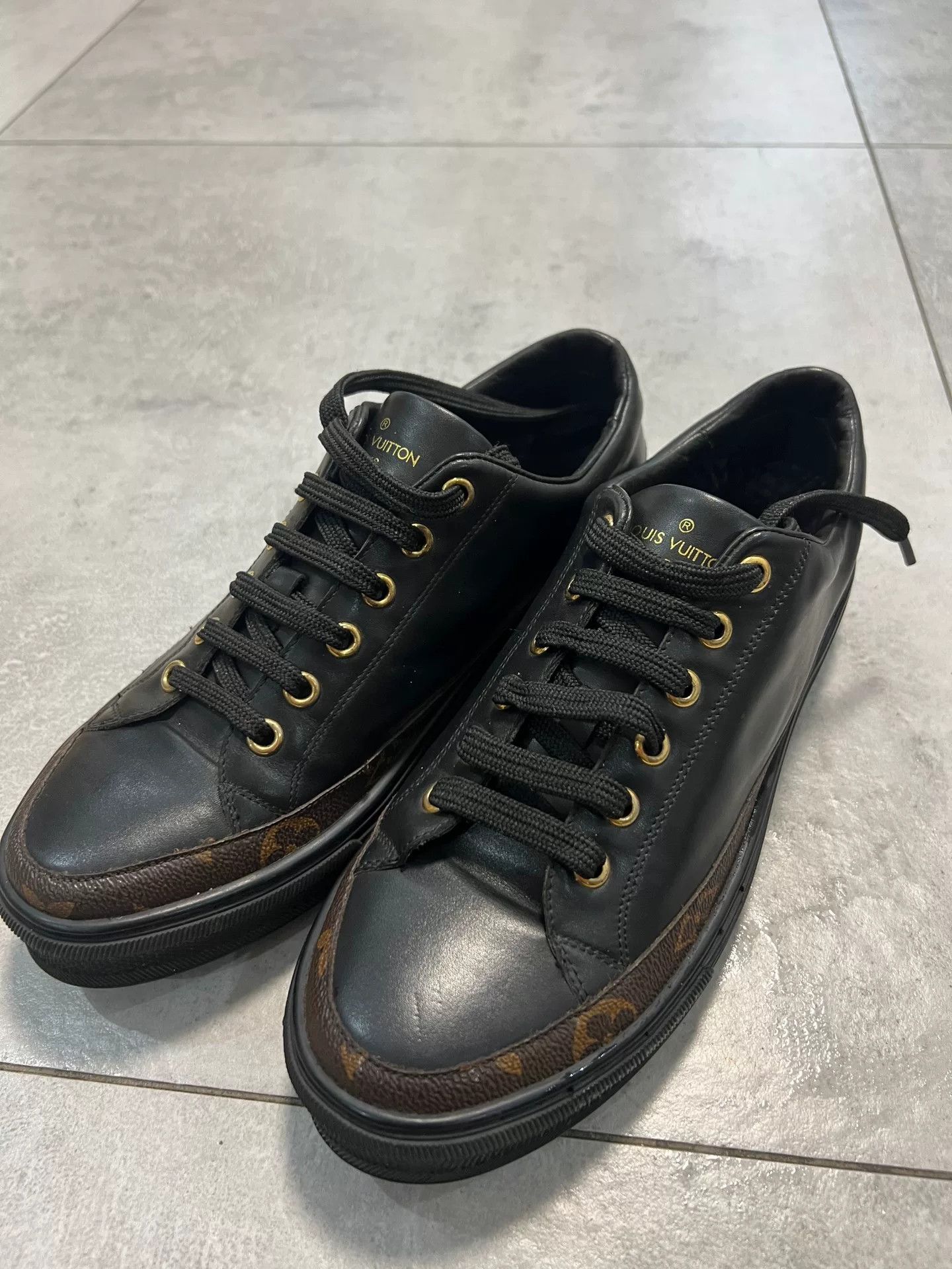 Louis Vuitton Louis Vuitton Black Sneakers Size 39 Size US 6 / EU 39 - 4 Thumbnail