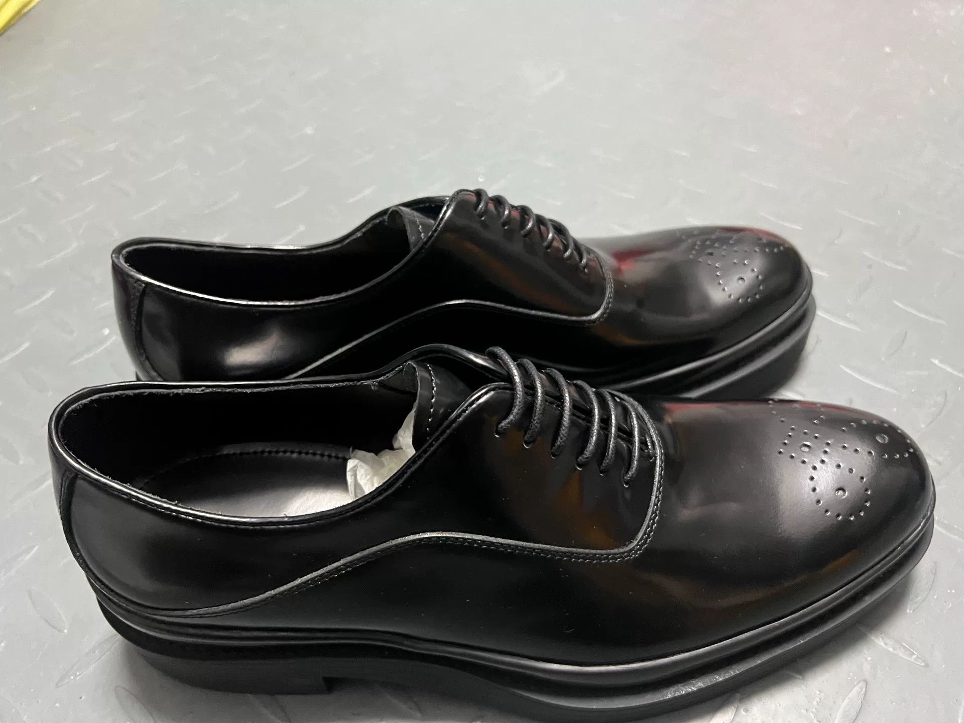 Prada Prada Men's Casual Leather Shoes Size US 9 / EU 42 - 2 Thumbnail