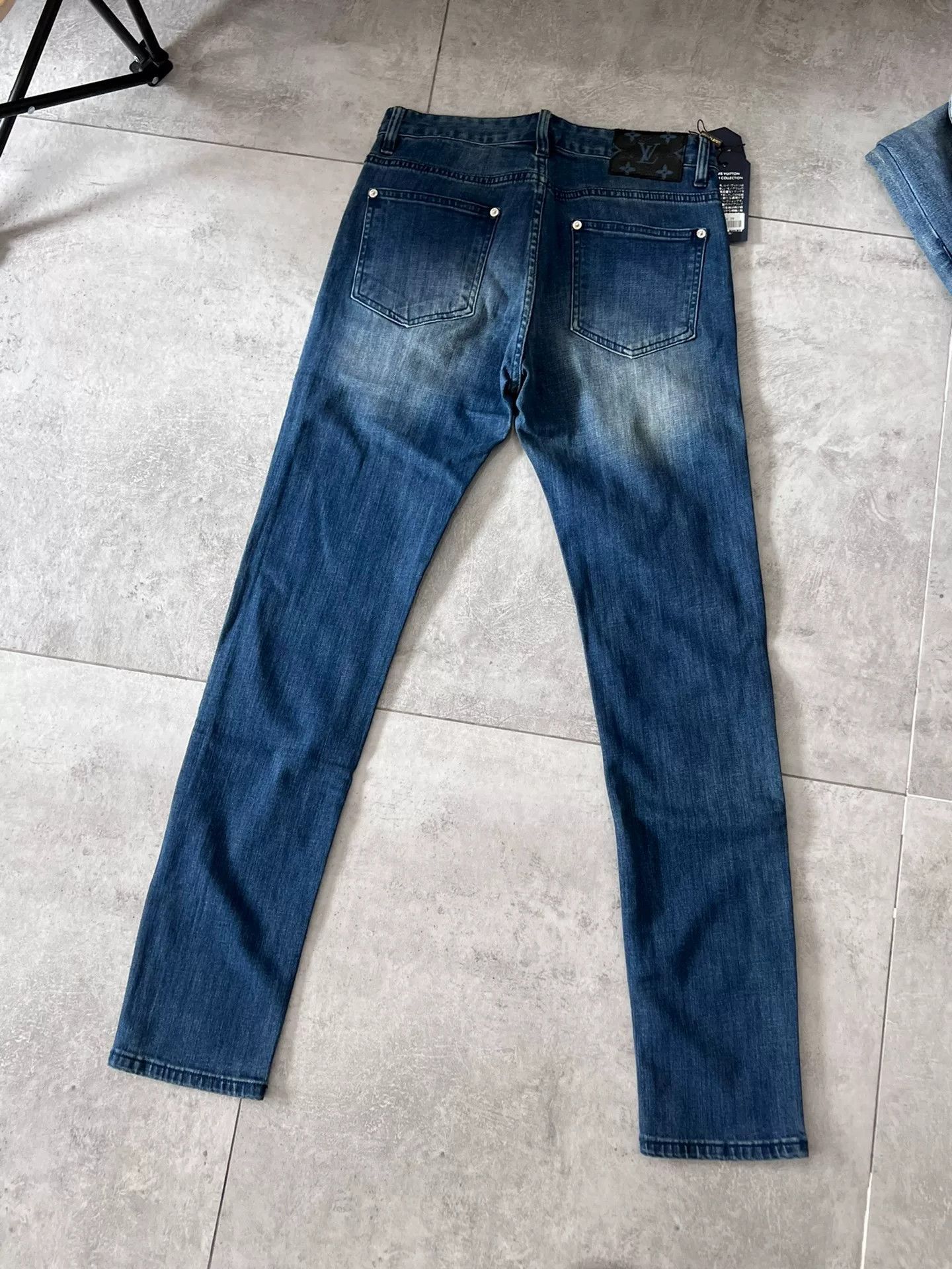 LVC Louis Vuitton Men's Denim Jeans Size US 29 - 2 Thumbnail