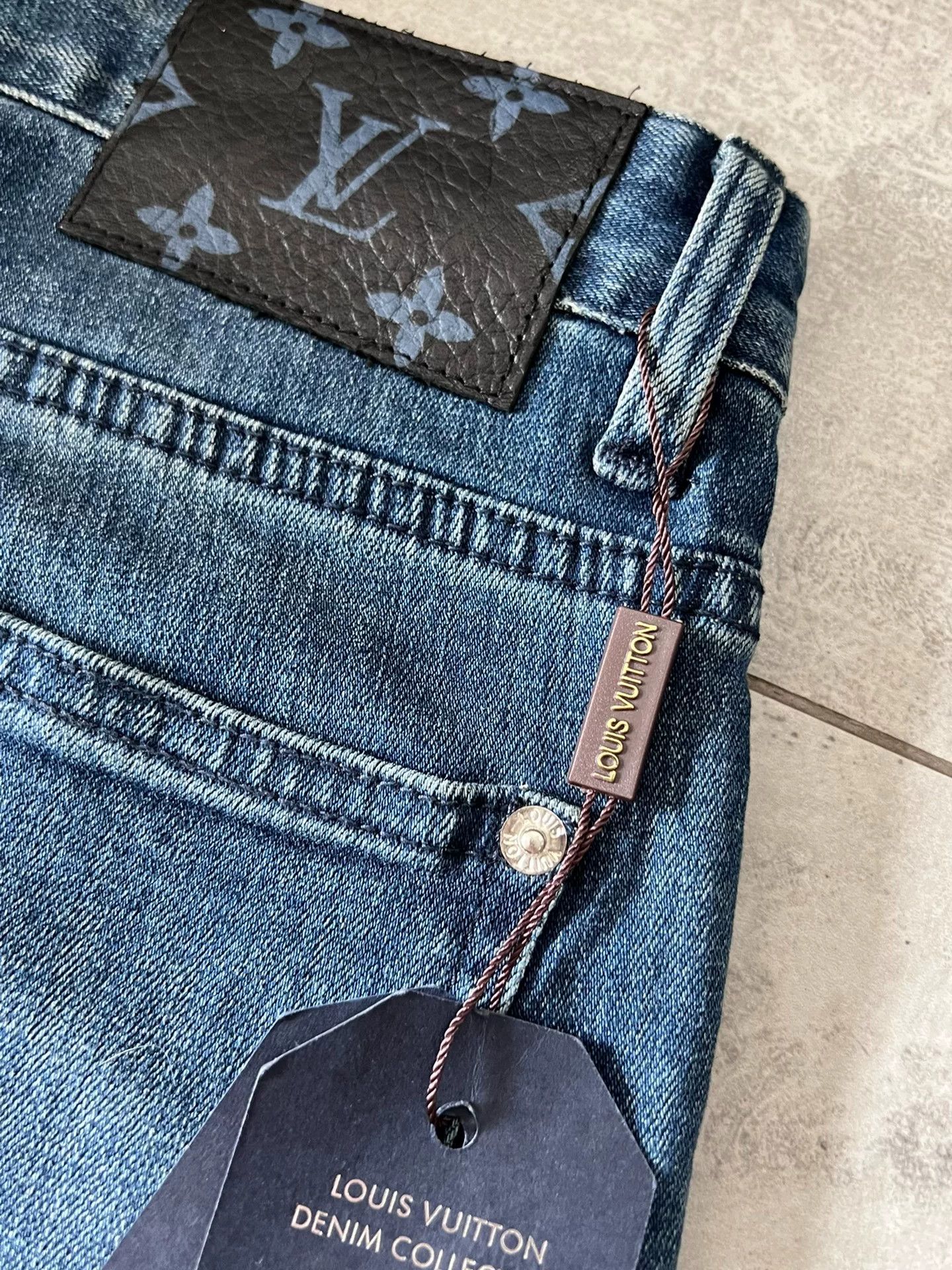 LVC Louis Vuitton Men's Denim Jeans Size US 29 - 5 Thumbnail