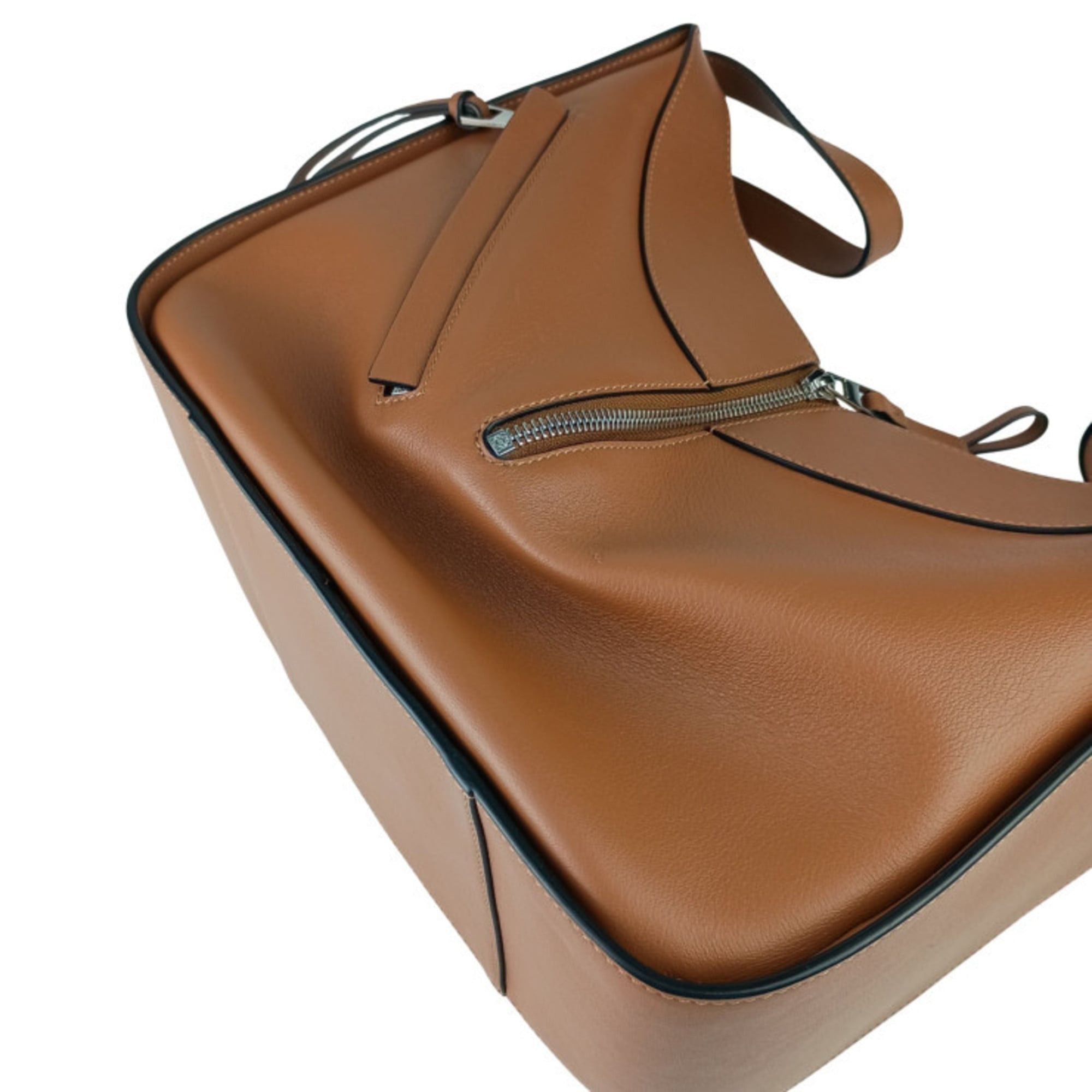 Loewe LOEWE Hammock Small Handbag 387.30.S35 TAN (Brown) Classic Calfskin Women's Shoulder Bag Size ONE SIZE - 6 Thumbnail