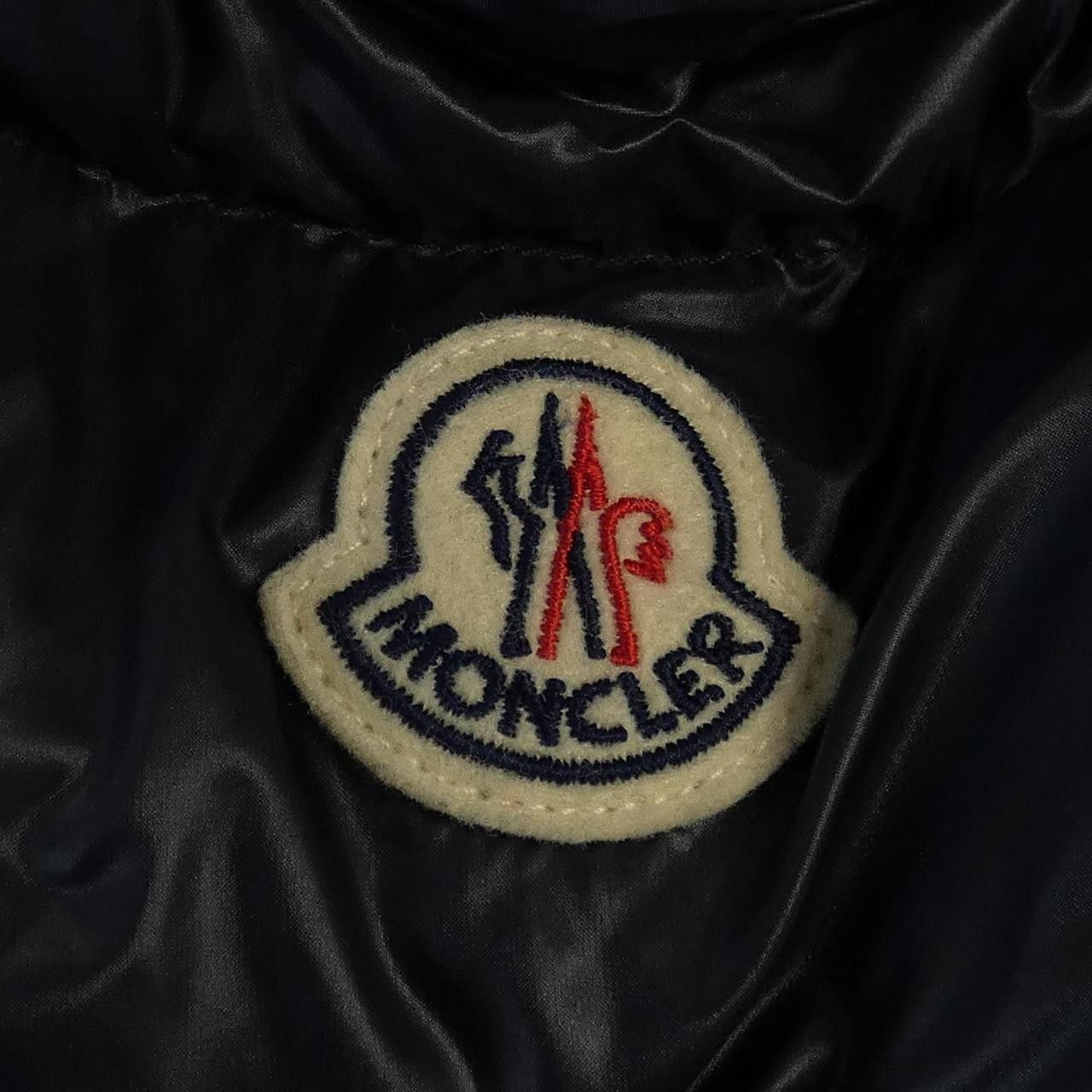 Moncler Moncler Moncler SUYEN 53052 Down Coat Textile Outerwear SUYEN DUTY FREE for USA Size ONE SIZE - 5 Thumbnail