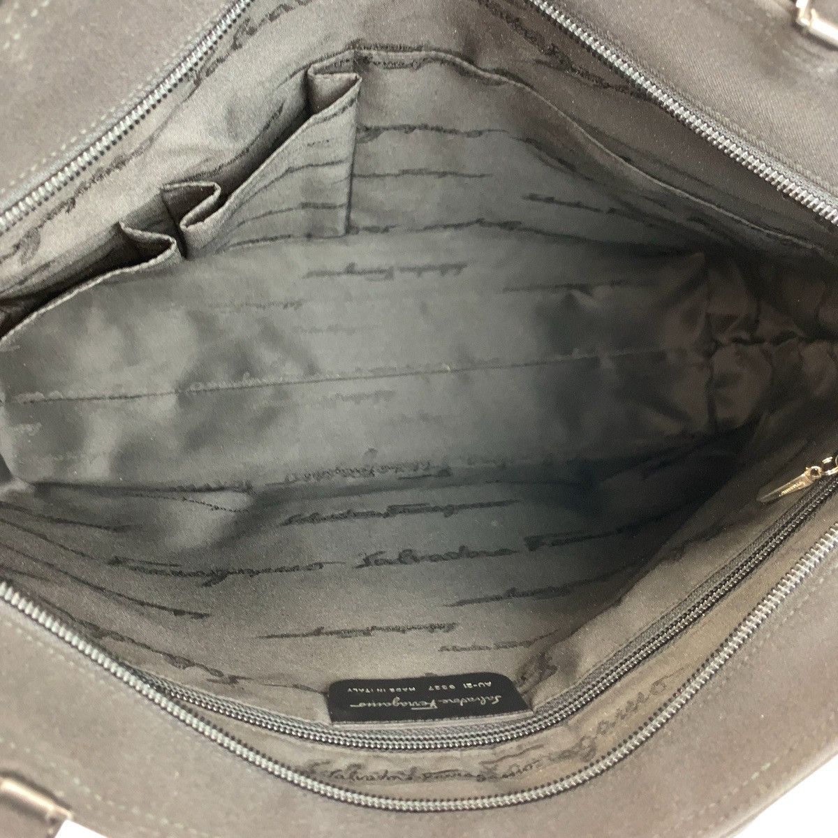 Salvatore Ferragamo Salvatore Ferragamo Salvatore Ferragamo Vara Nylon 2way Bag Textile Shoulder Bag AU-21 9327 DUTY FREE for USA Size ONE SIZE - 8 Thumbnail