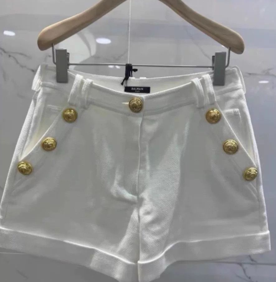 Balmain Balmain Women's White Shorts with Gold Buttons Size 40" / US 18 - 3 Thumbnail