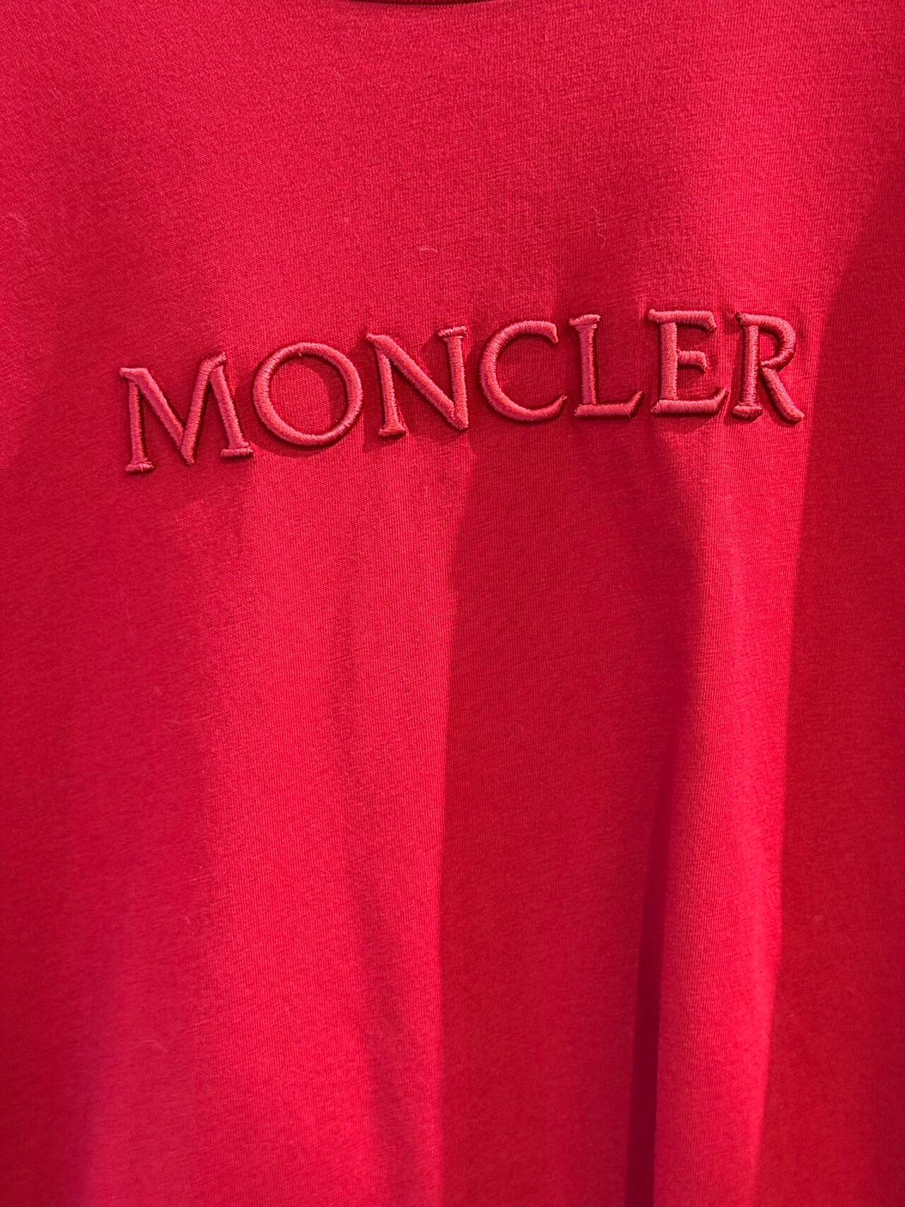 Moncler Moncler Women’s Red Short Sleeve T-Shirt Size M / US 6-8 / IT 42-44 - 3 Thumbnail