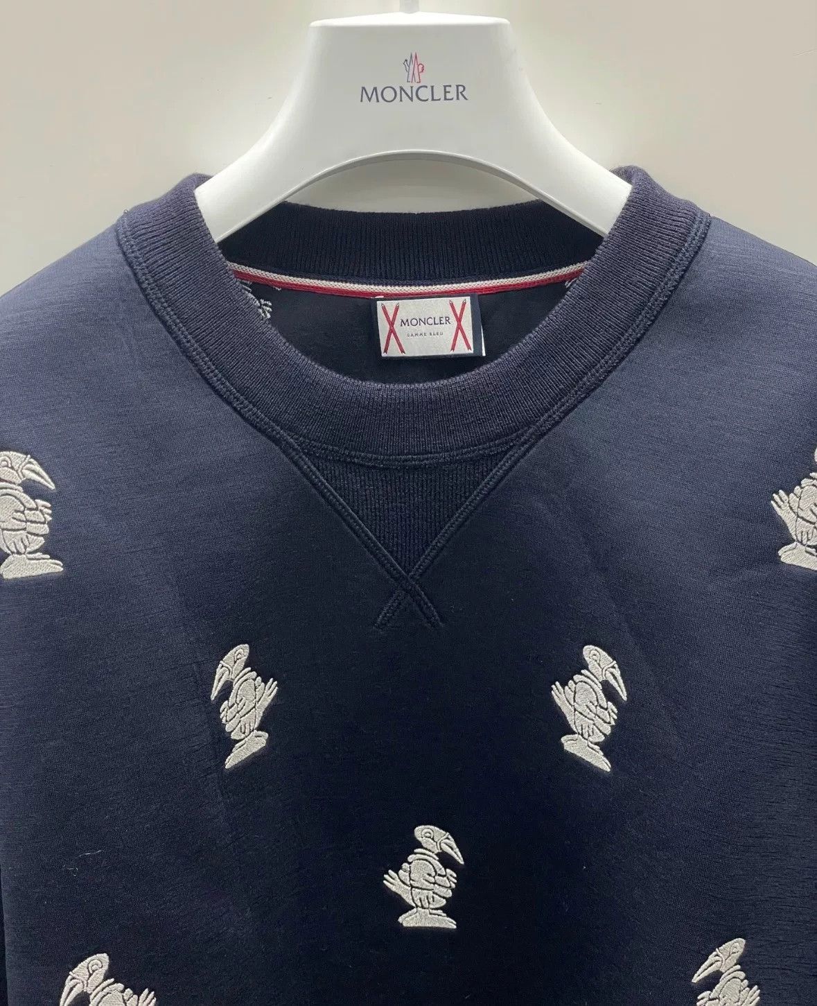 Moncler Moncler Men's Thick Embroidered Sweatshirt Size US L / EU 52-54 / 3 - 3 Thumbnail