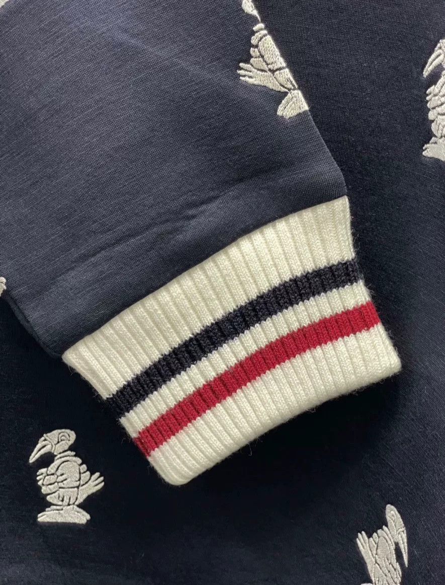 Moncler Moncler Men's Thick Embroidered Sweatshirt Size US L / EU 52-54 / 3 - 4 Thumbnail