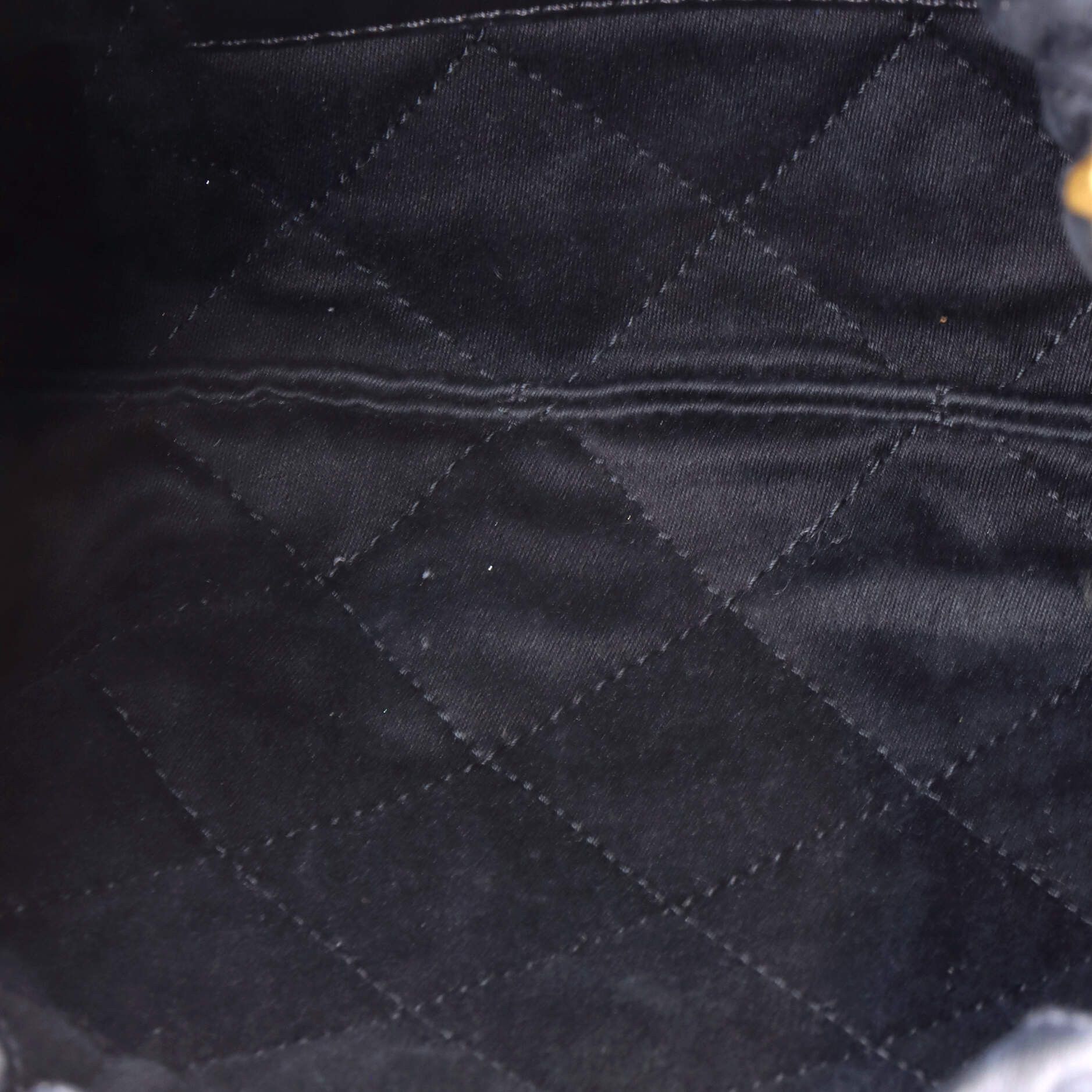 Chanel 22 Chain Hobo Quilted Calfskin Mini Size ONE SIZE - 4 Thumbnail