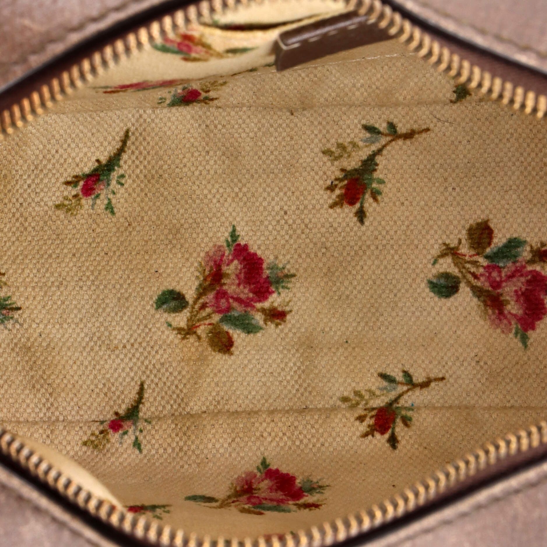 Gucci Neo Vintage Camera Messenger Bag GG Coated Canvas Size ONE SIZE - 4 Thumbnail
