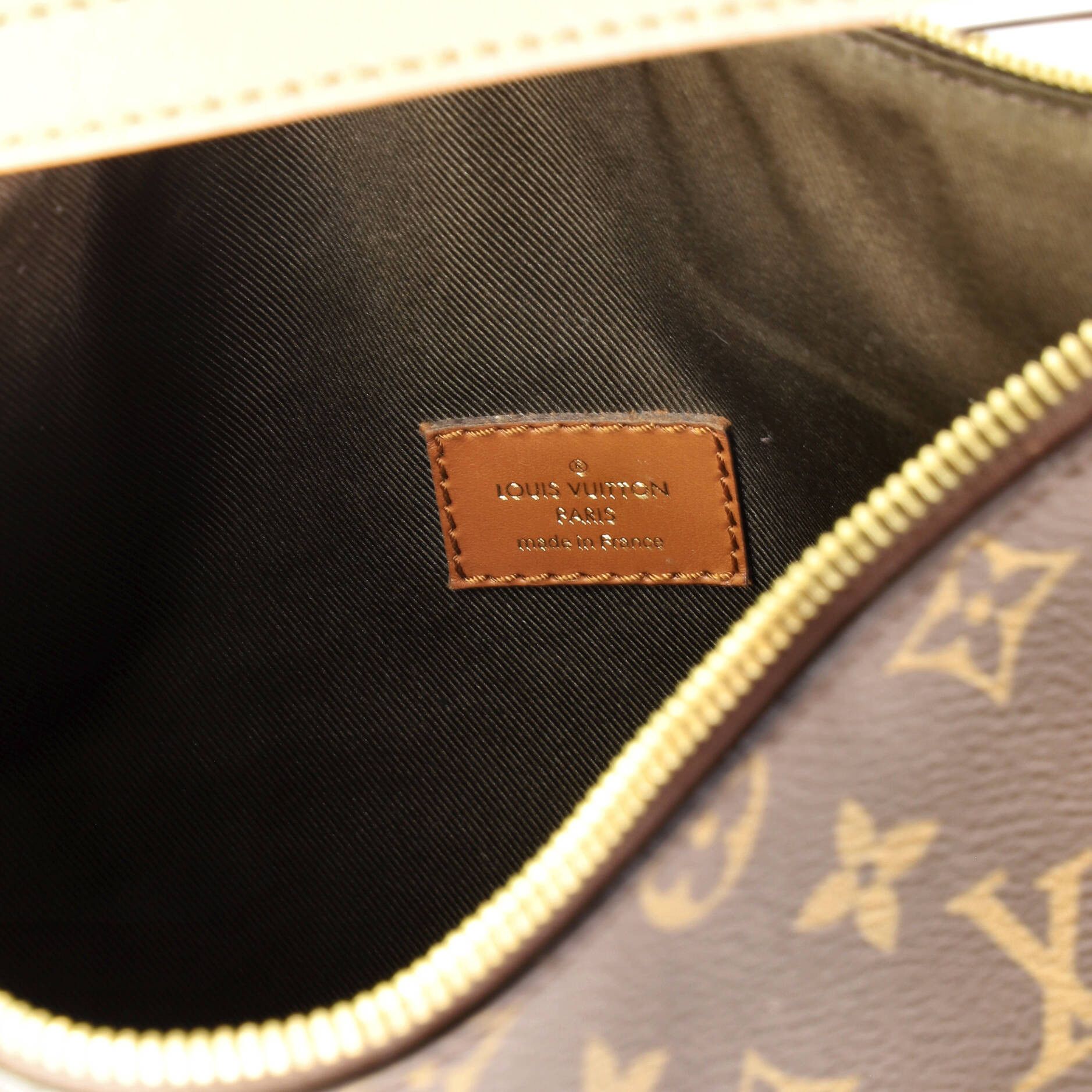 Louis Vuitton Loop Hobo Reverse Monogram Canvas Size ONE SIZE - 6 Thumbnail